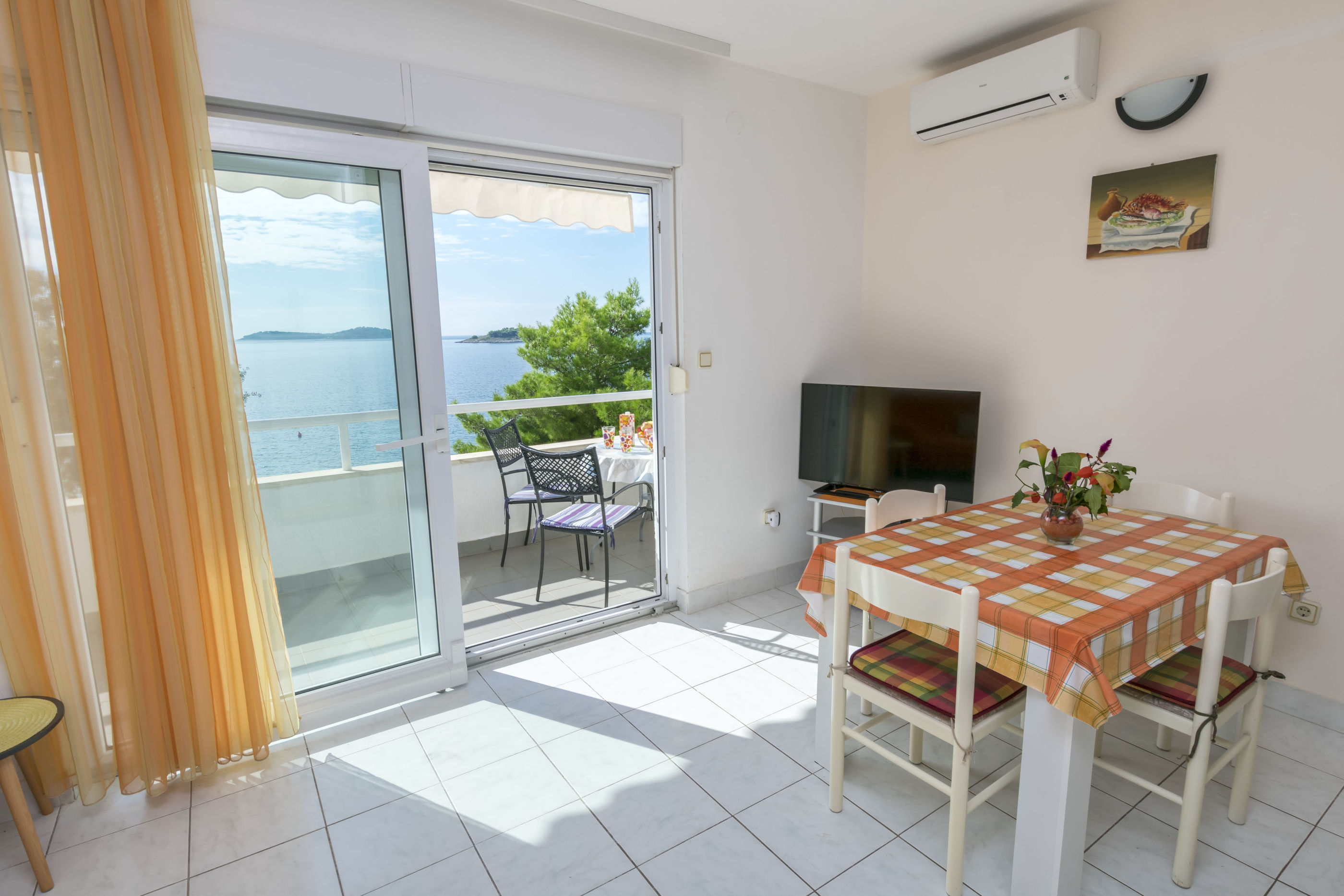 Apartments Gloria 45651-A2