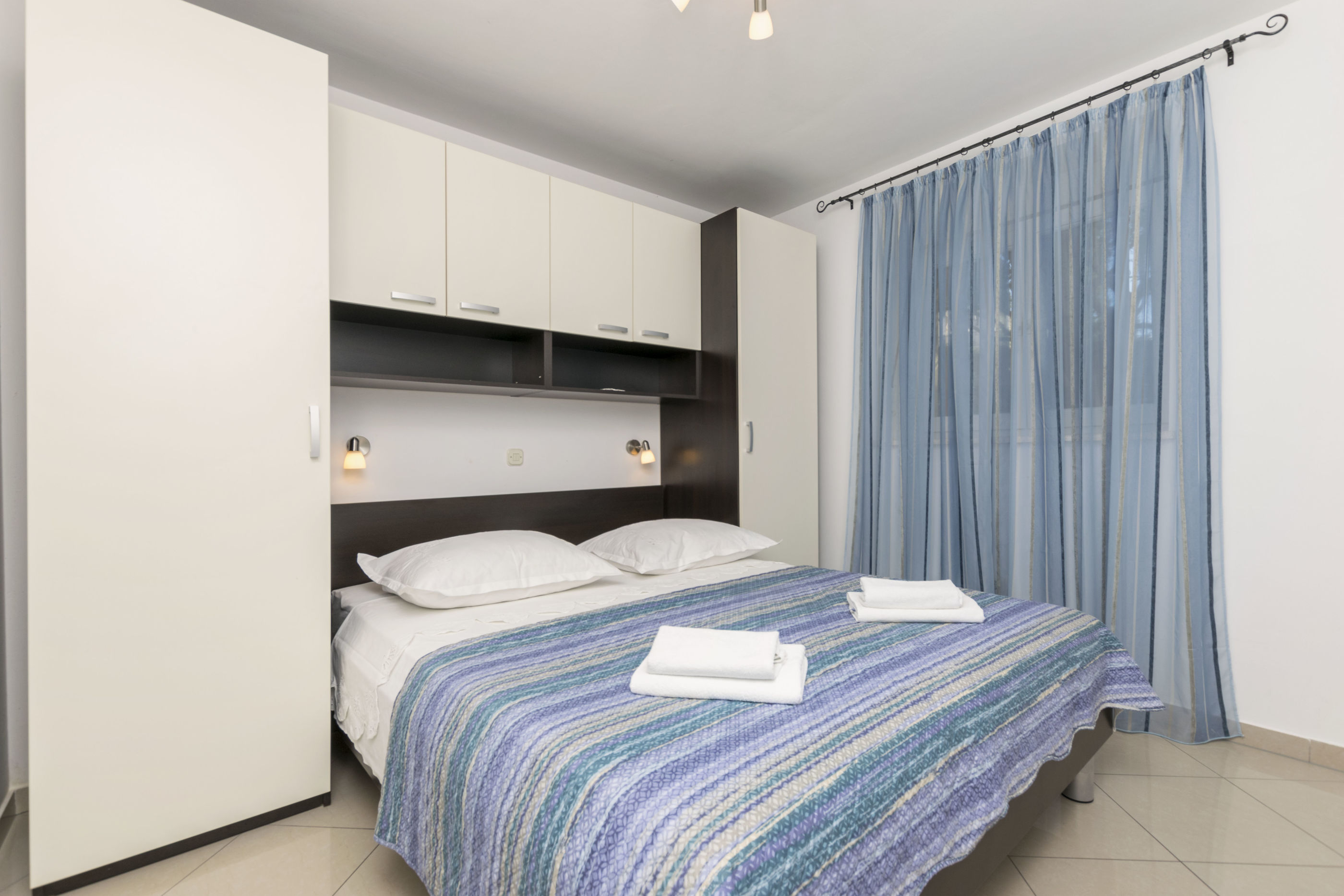 Apartments Maja 40521-A1
