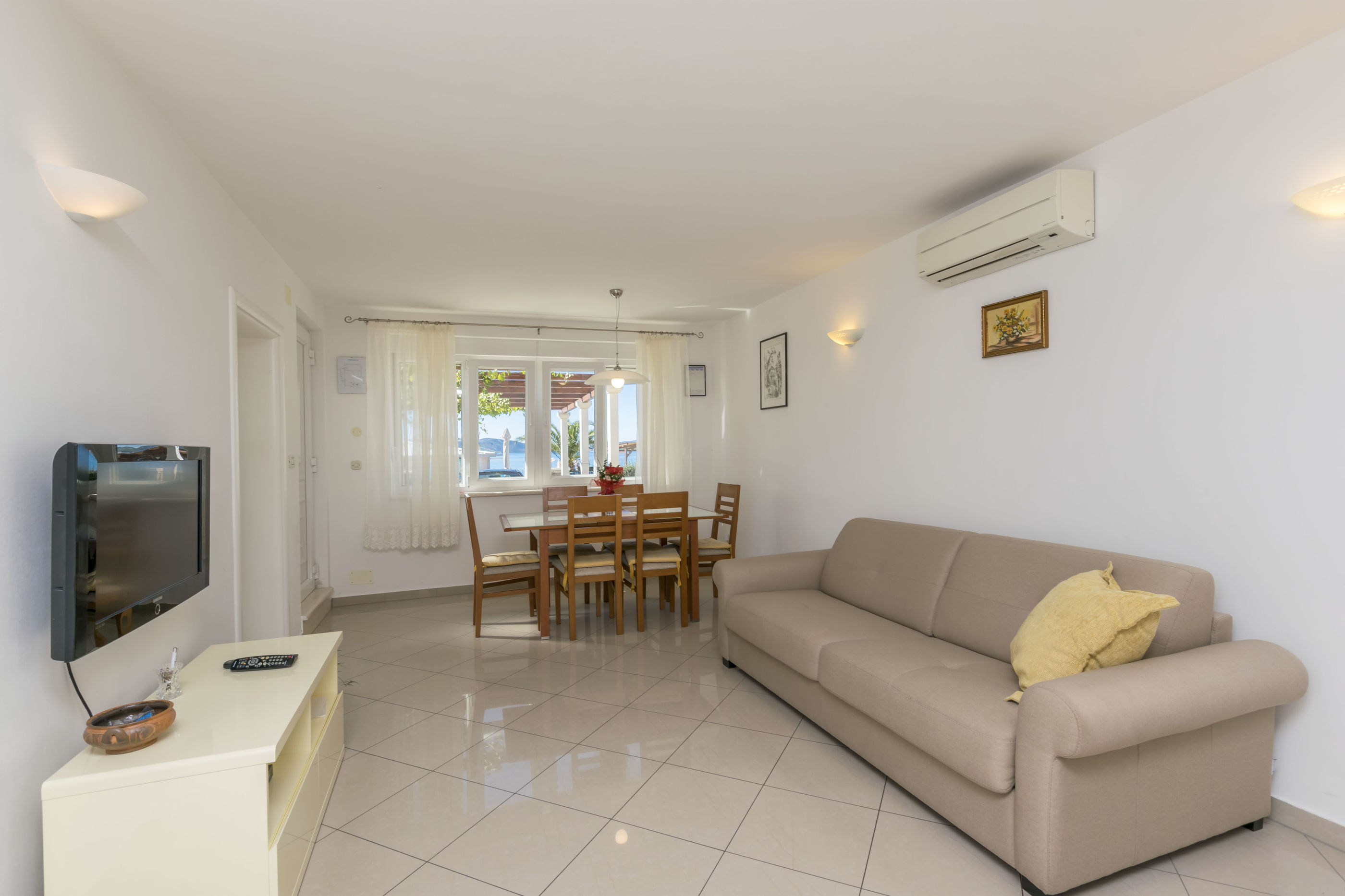 Apartments Maja 40521-A1