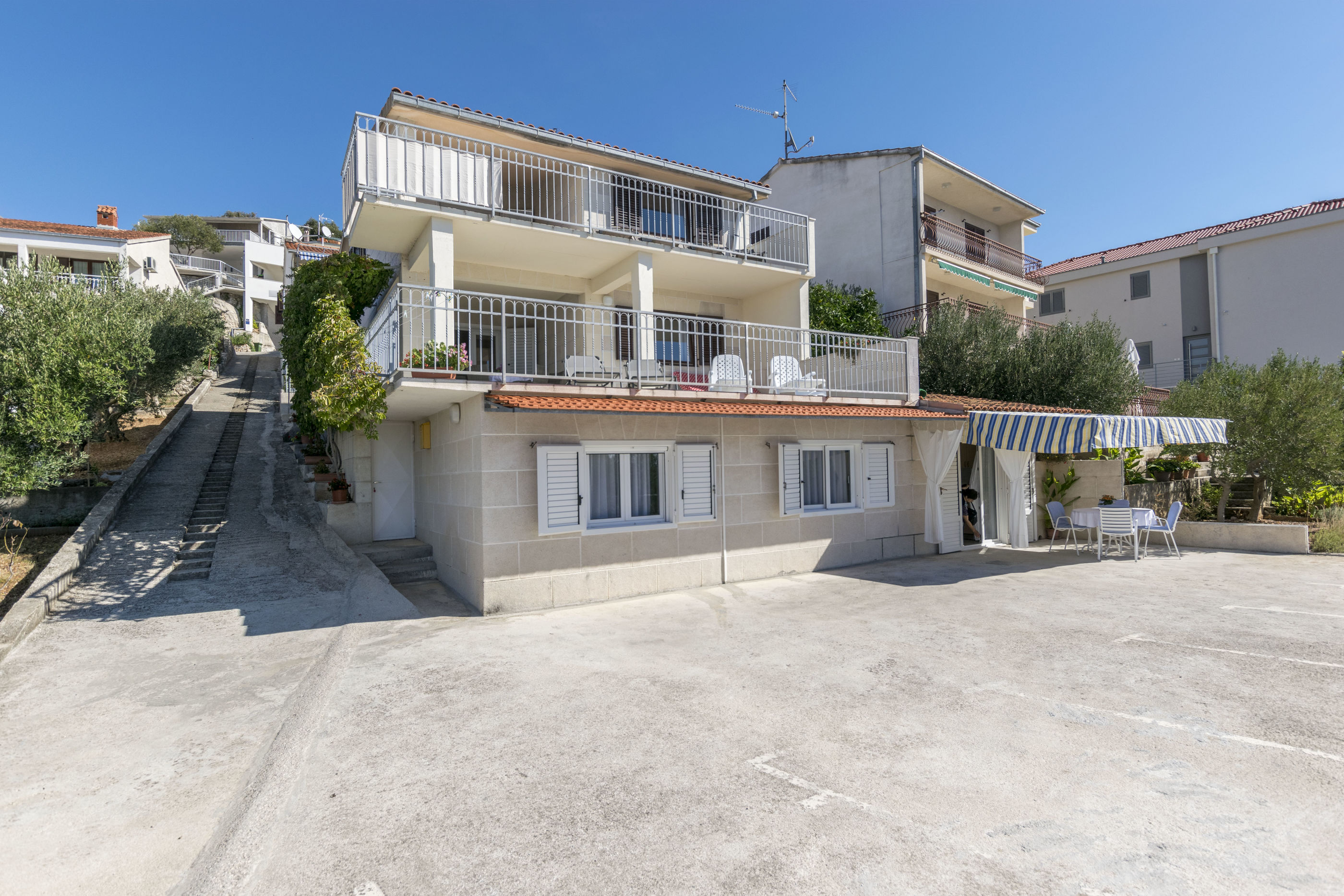 Apartments Dragica 48131-A3