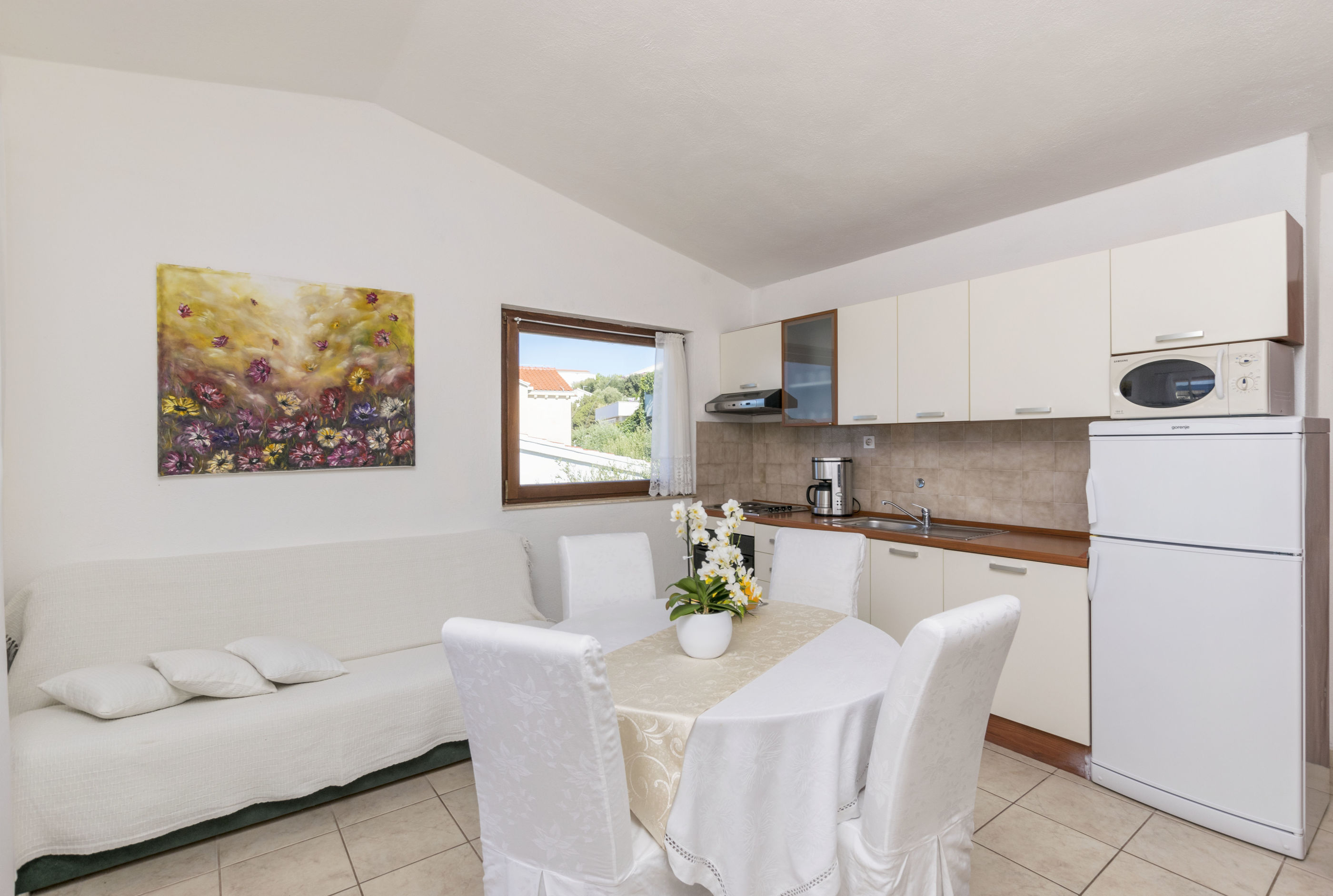Apartments Dragica 48131-A1