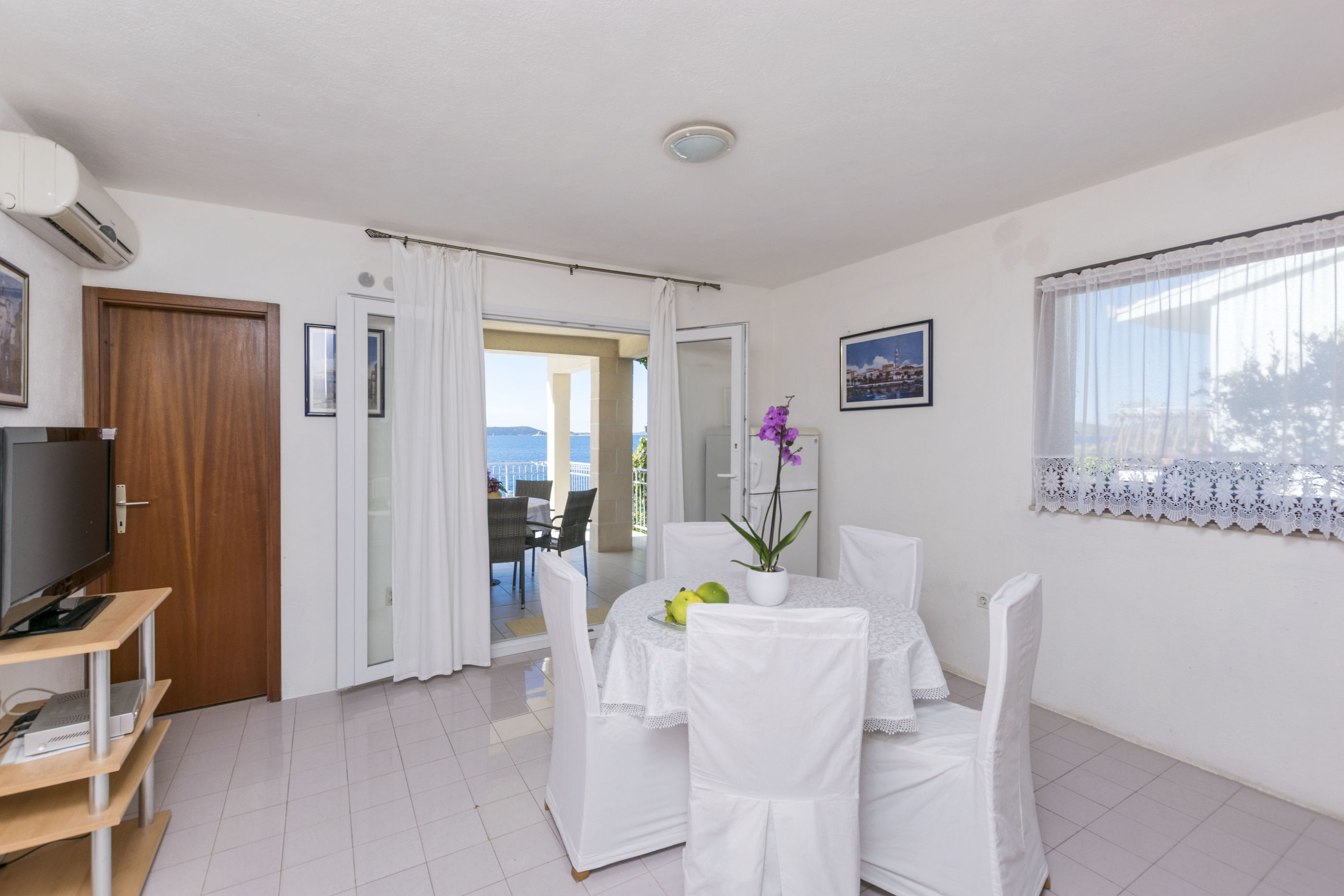 Apartments Dragica 48131-A2