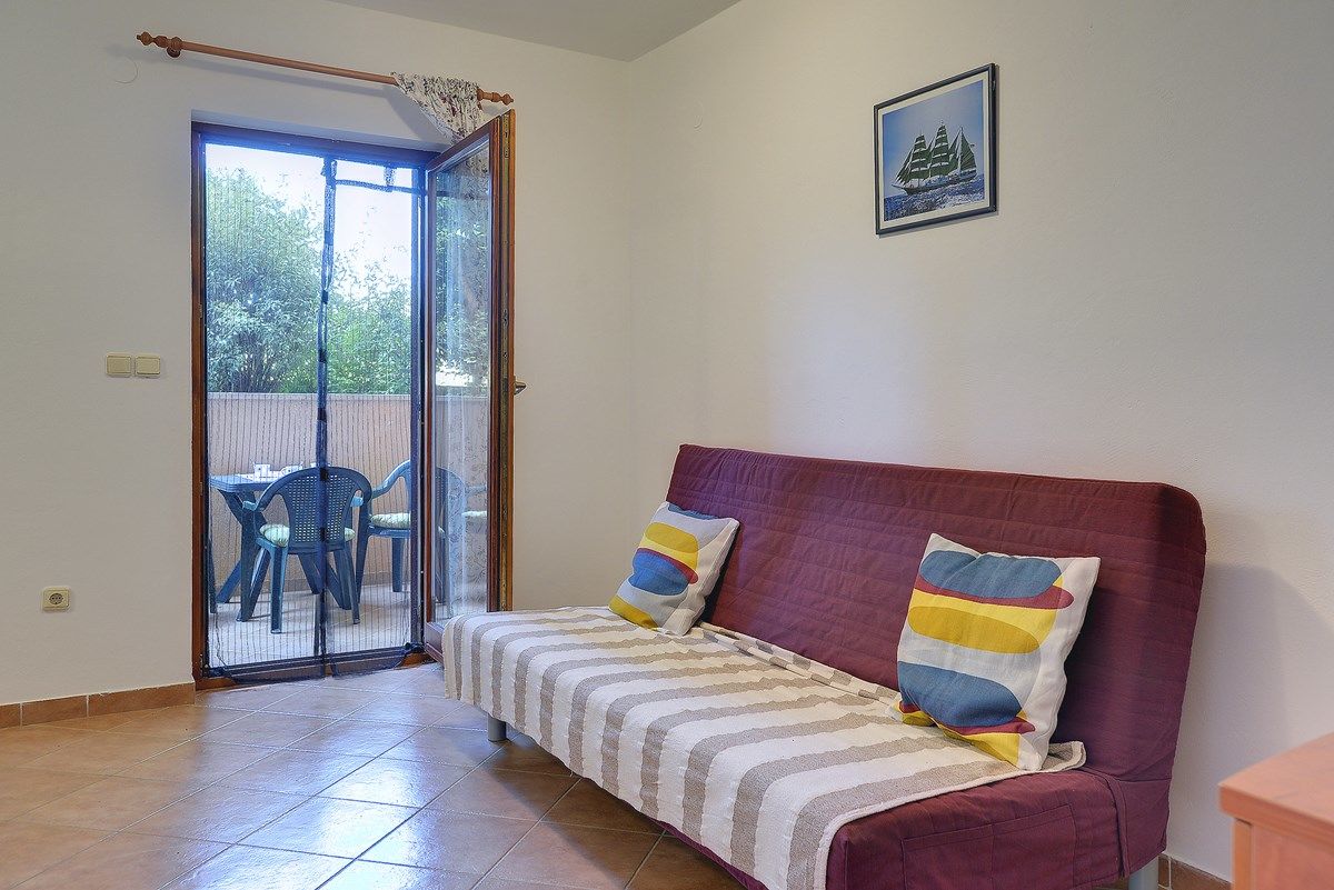 Apartments House Ulika 16031-A1