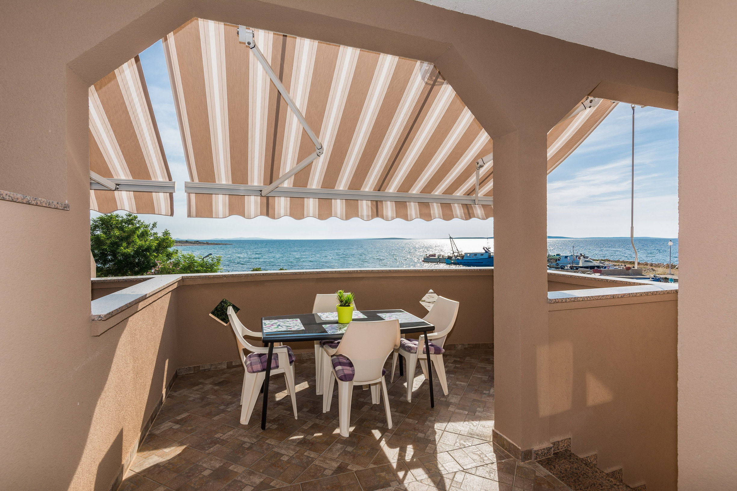 Apartments Hidden Beach Gem 27101-A1