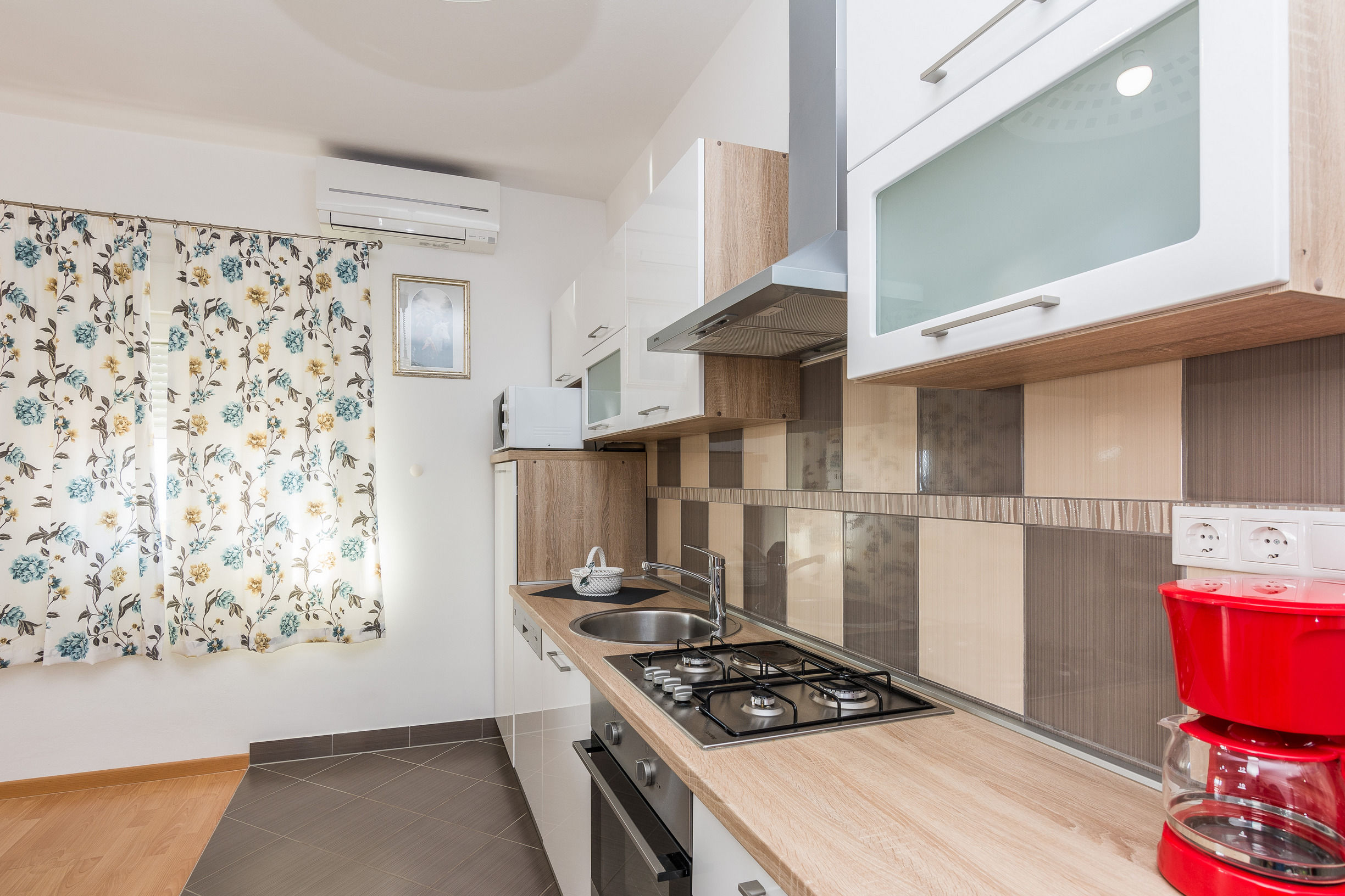 Apartments Hidden Beach Gem 27101-A3
