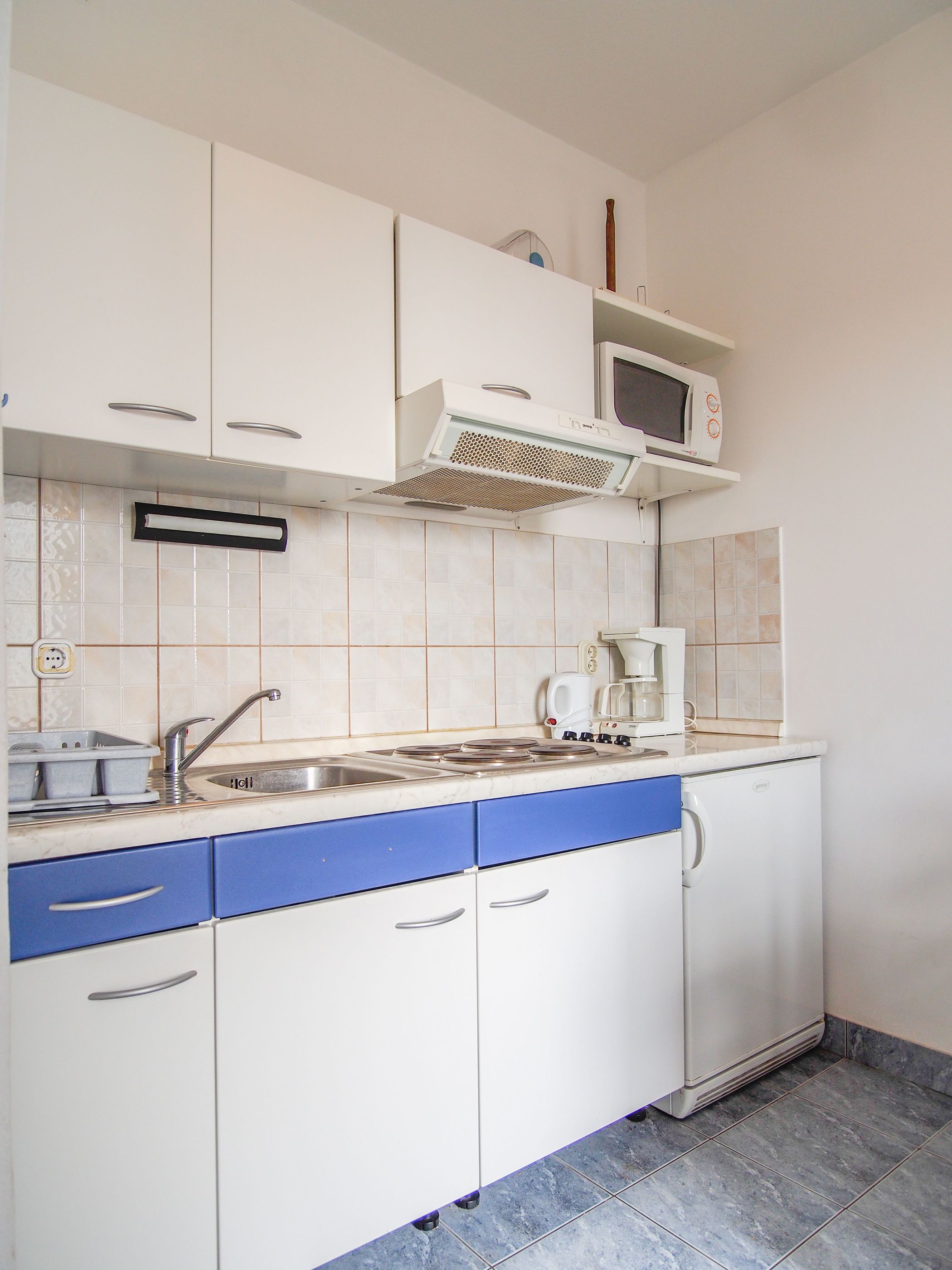 Apartments Dirk 58861-A2