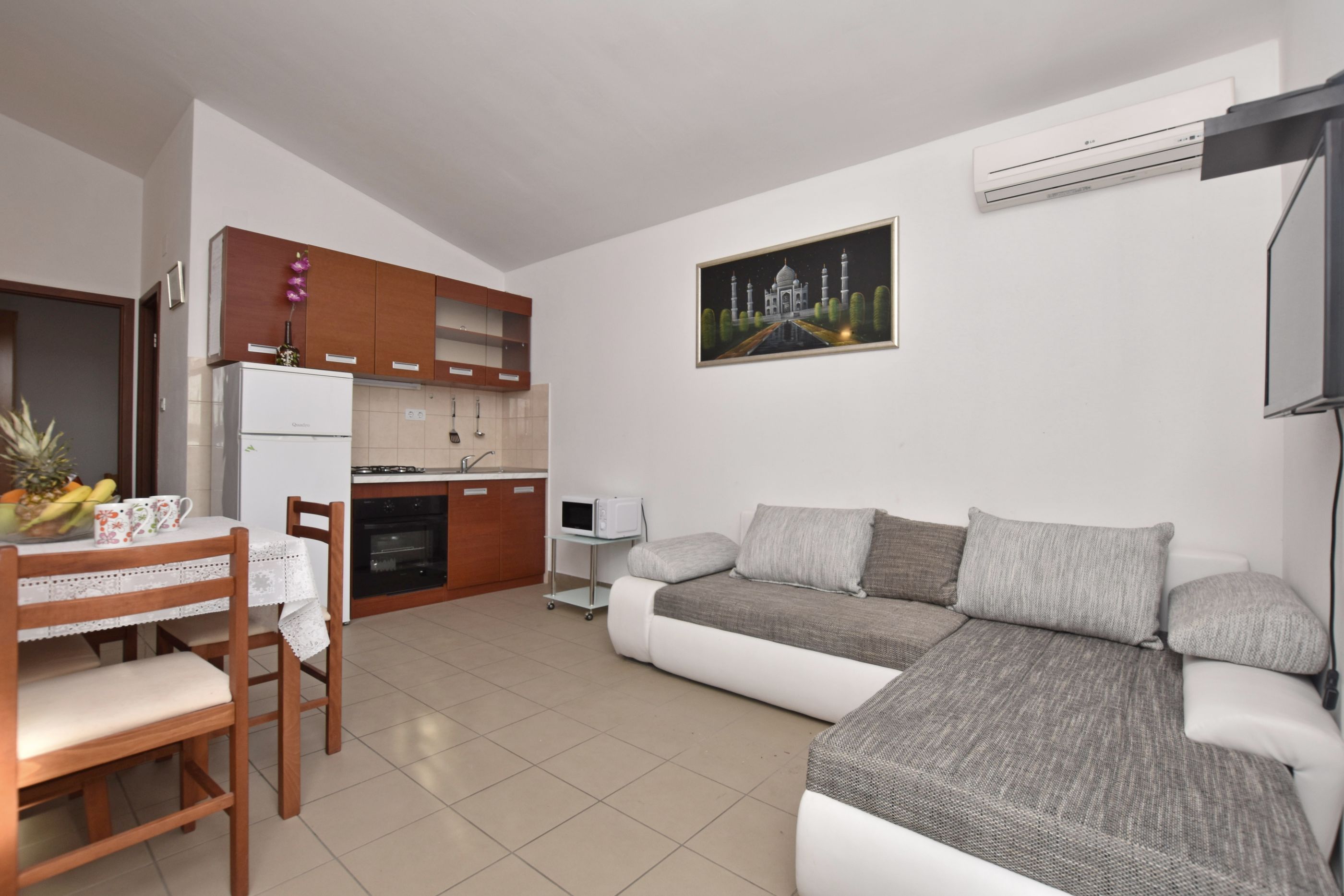 Apartments Vila Ivan 58671-A1