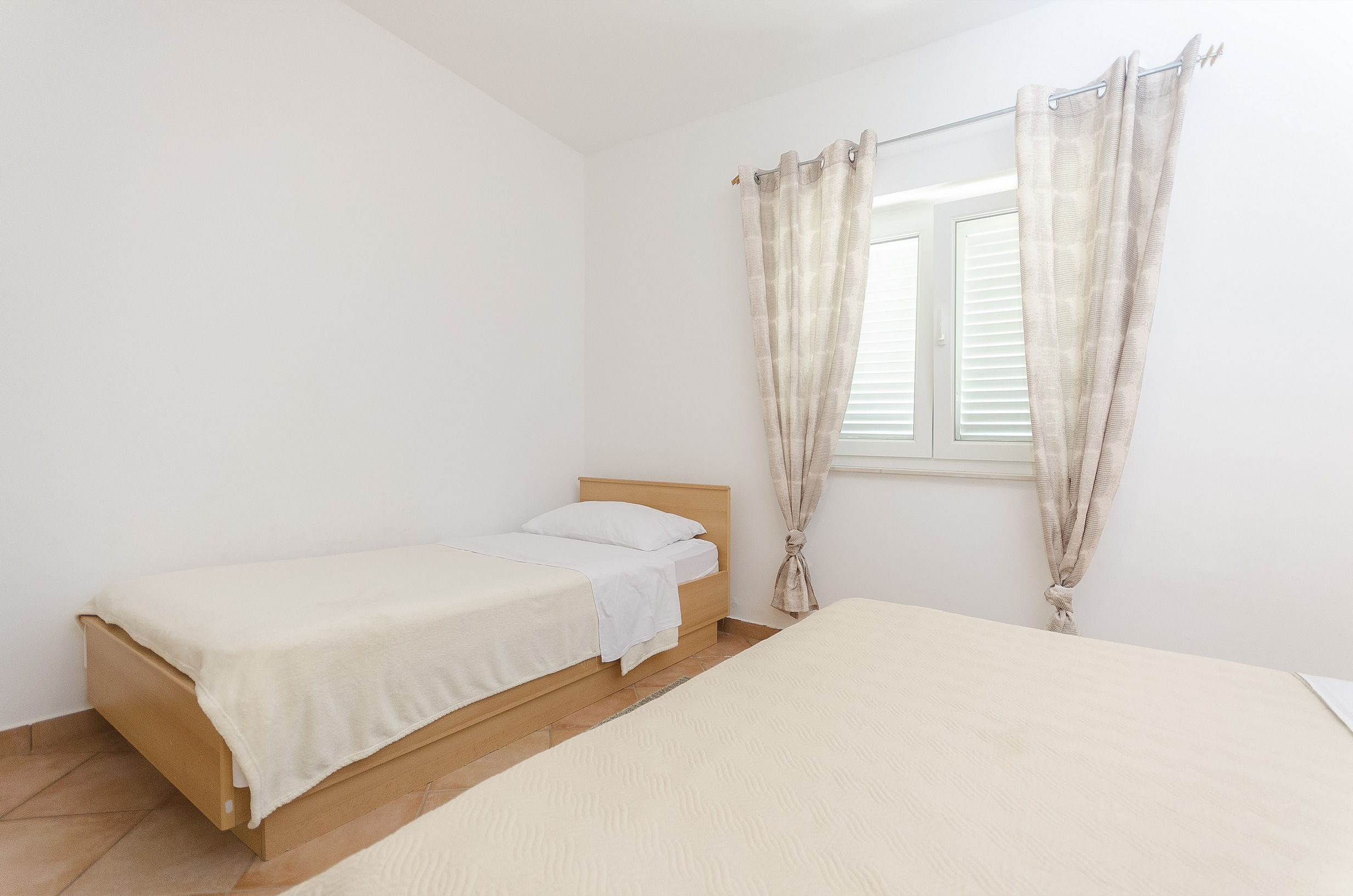 Apartments Karolina 58881-A1