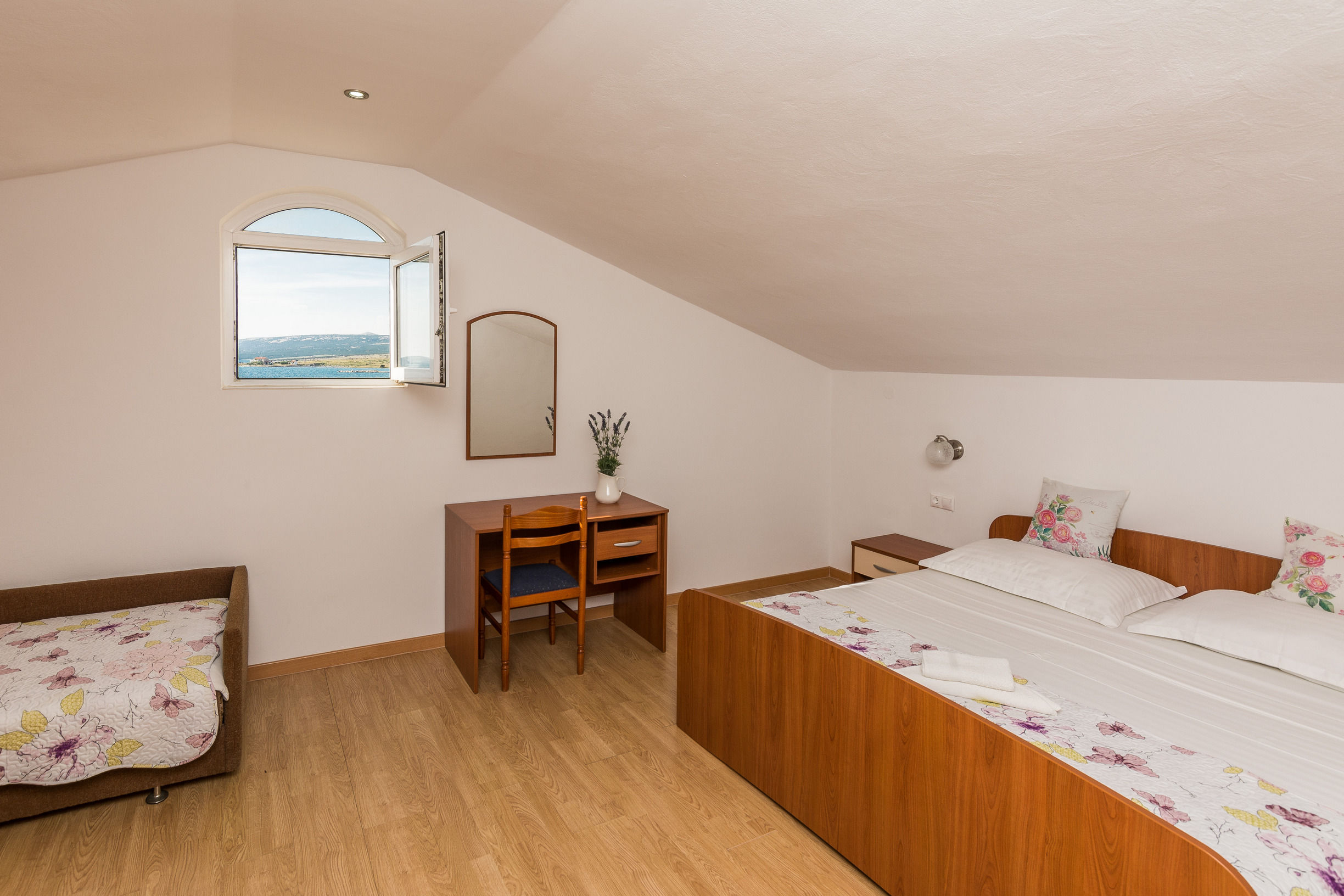 Apartments Hidden Beach Gem 27101-A2