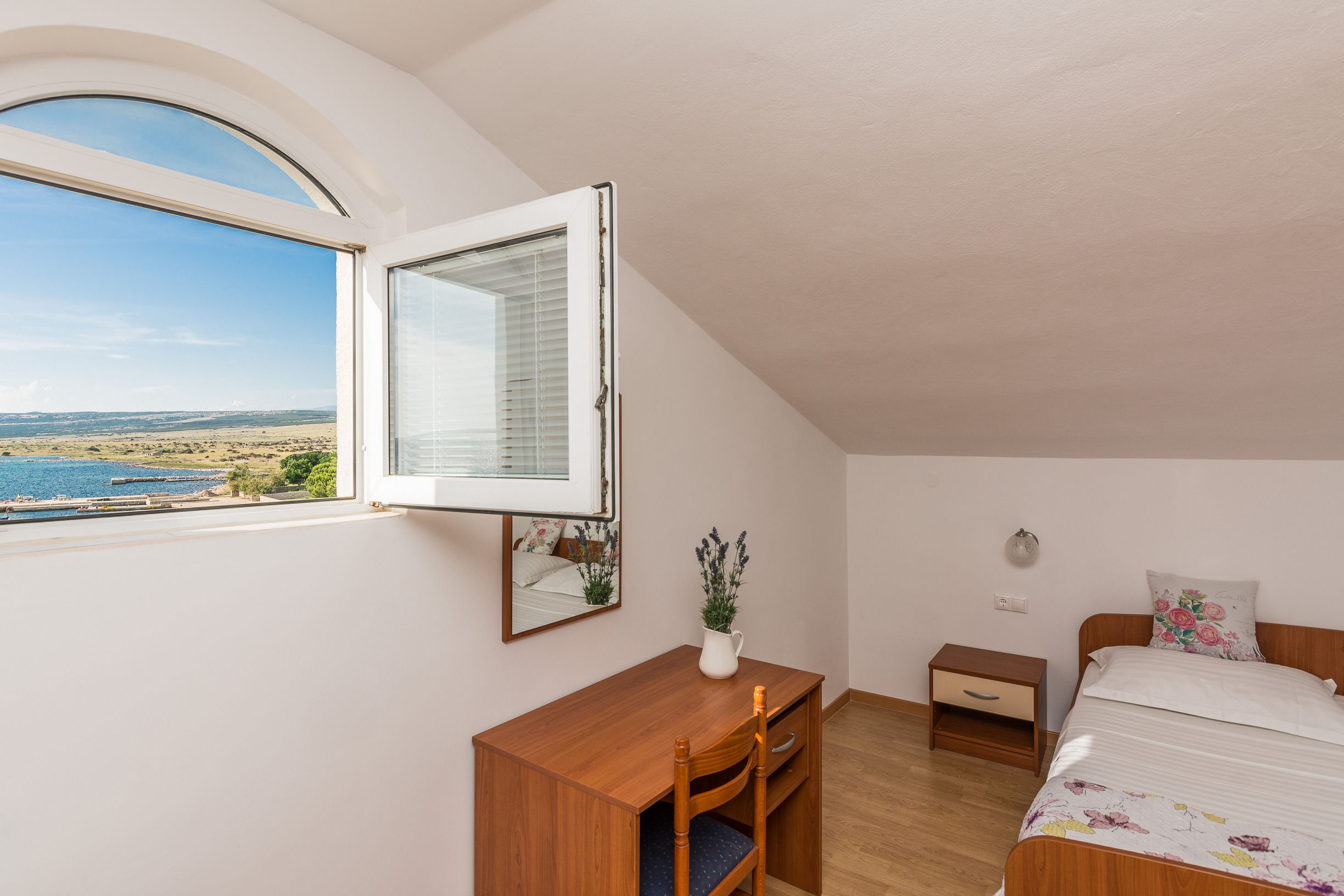 Apartments Hidden Beach Gem 27101-A2