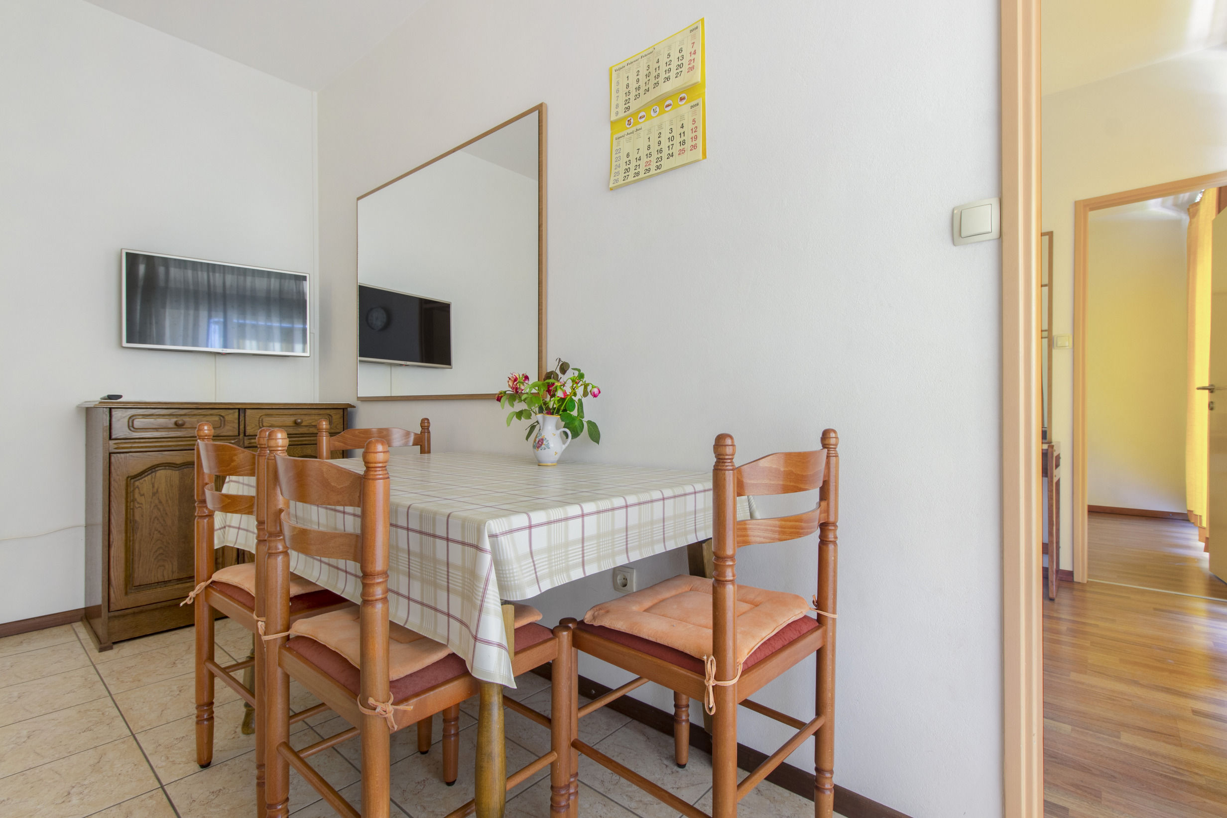 Apartments Konta City center 11161-A1