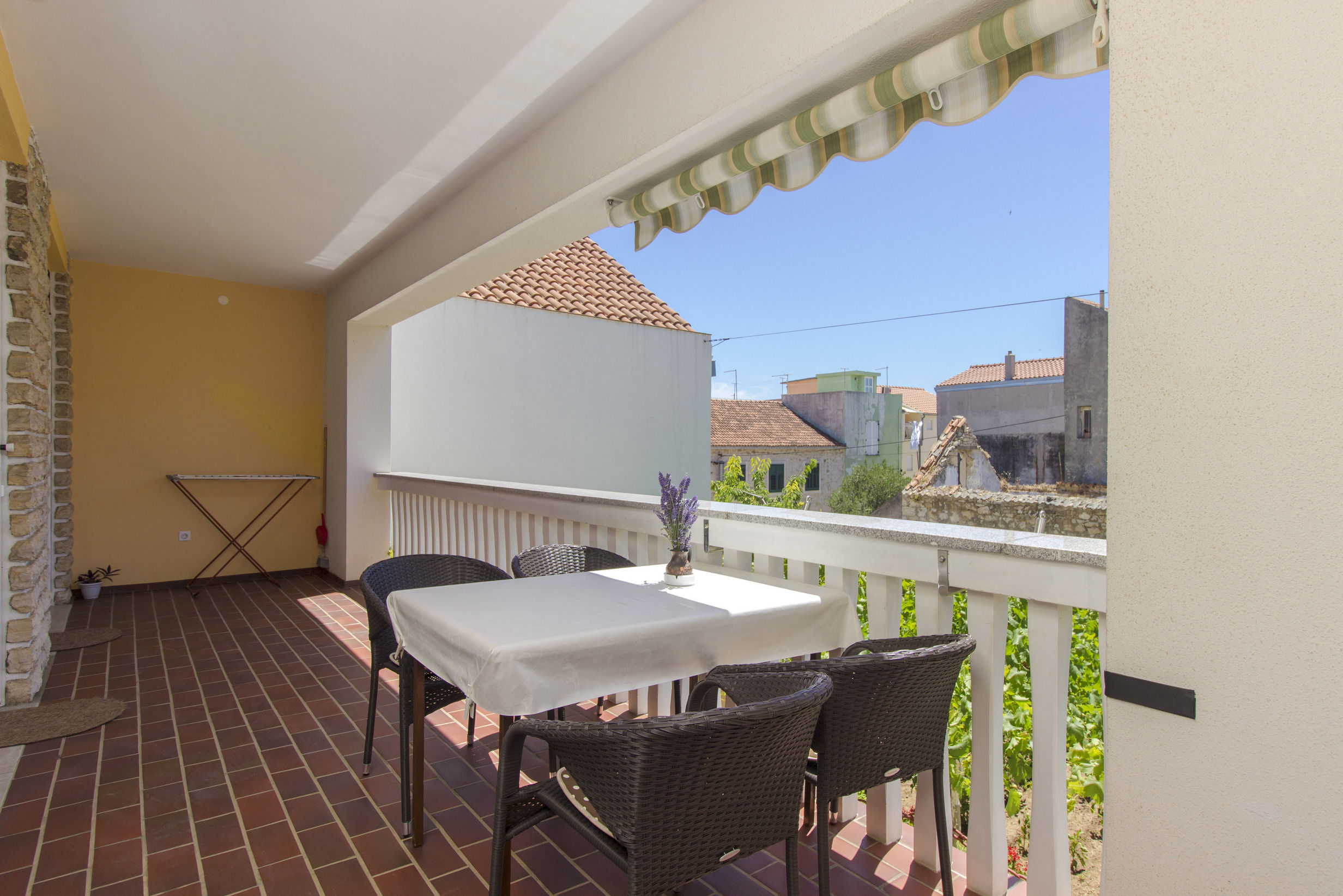Apartments Konta City center 11161-A1