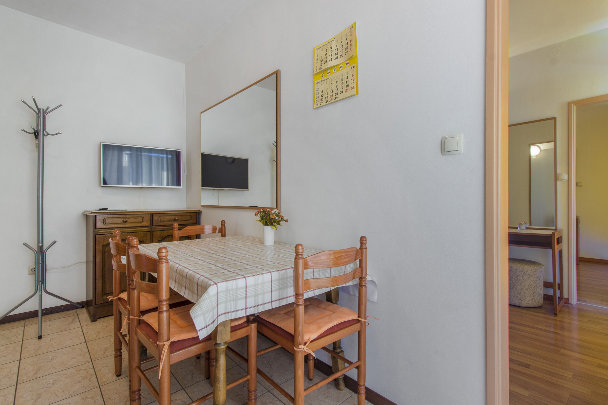 Apartments Konta City center 11161-A2