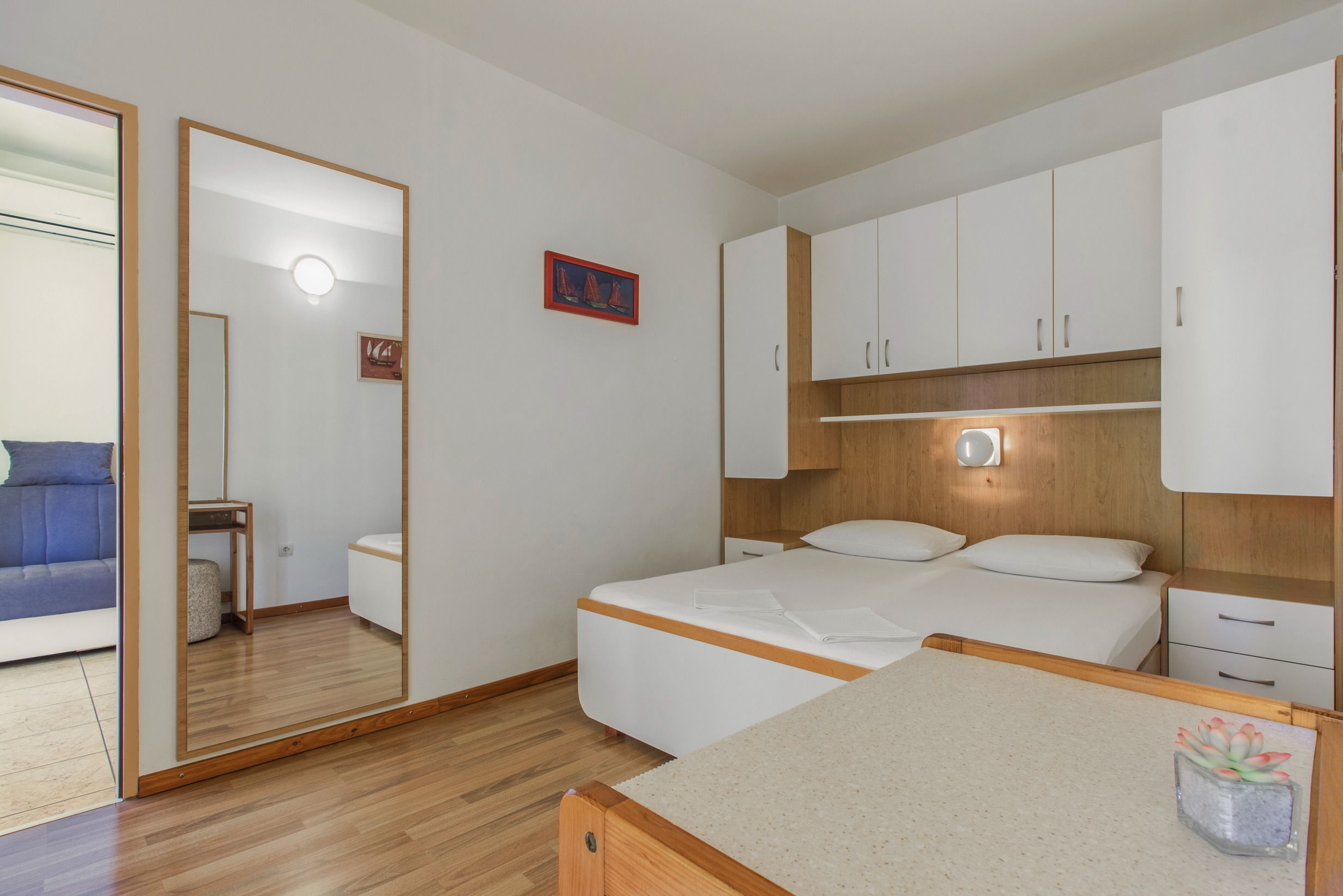 Apartments Konta City center 11161-A2