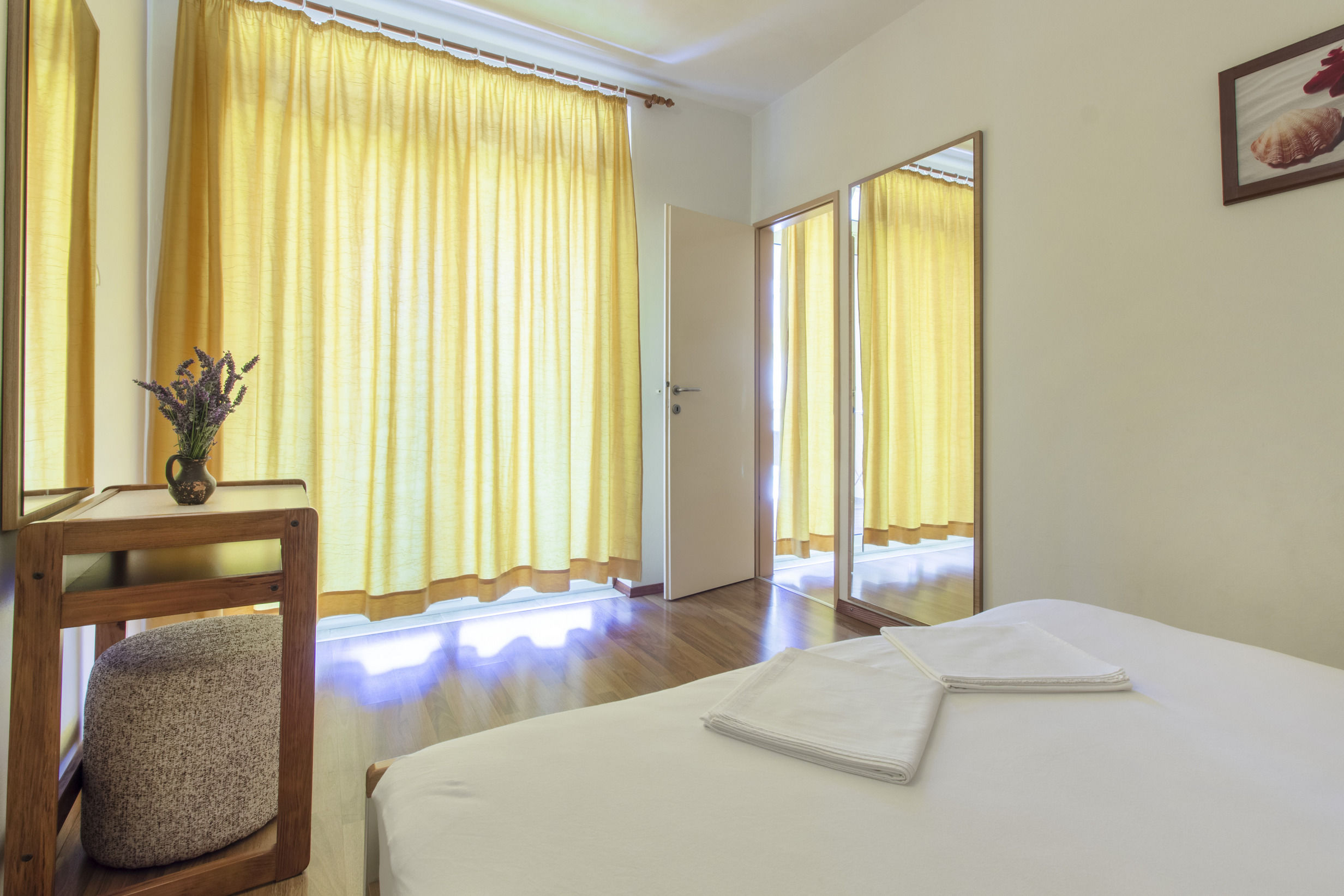 Apartments Konta City center 11161-A2