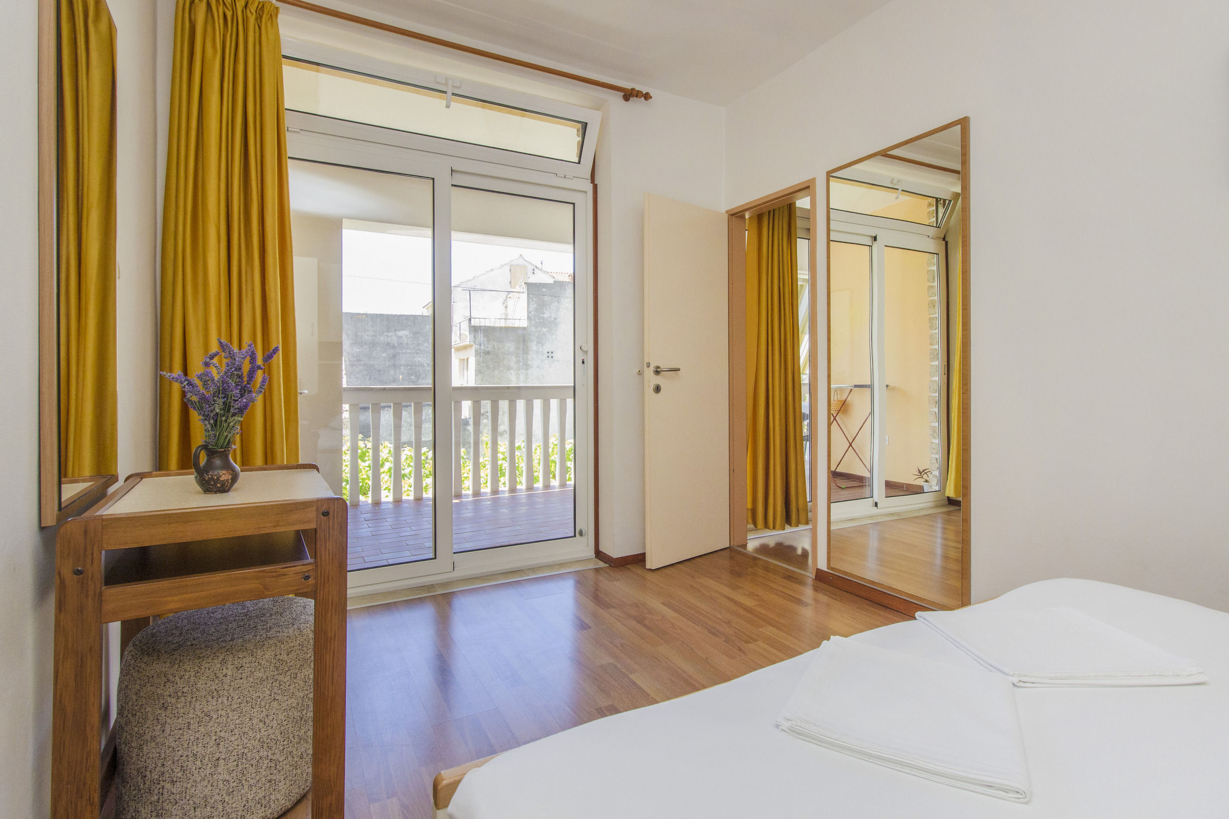 Apartments Konta City center 11161-A2