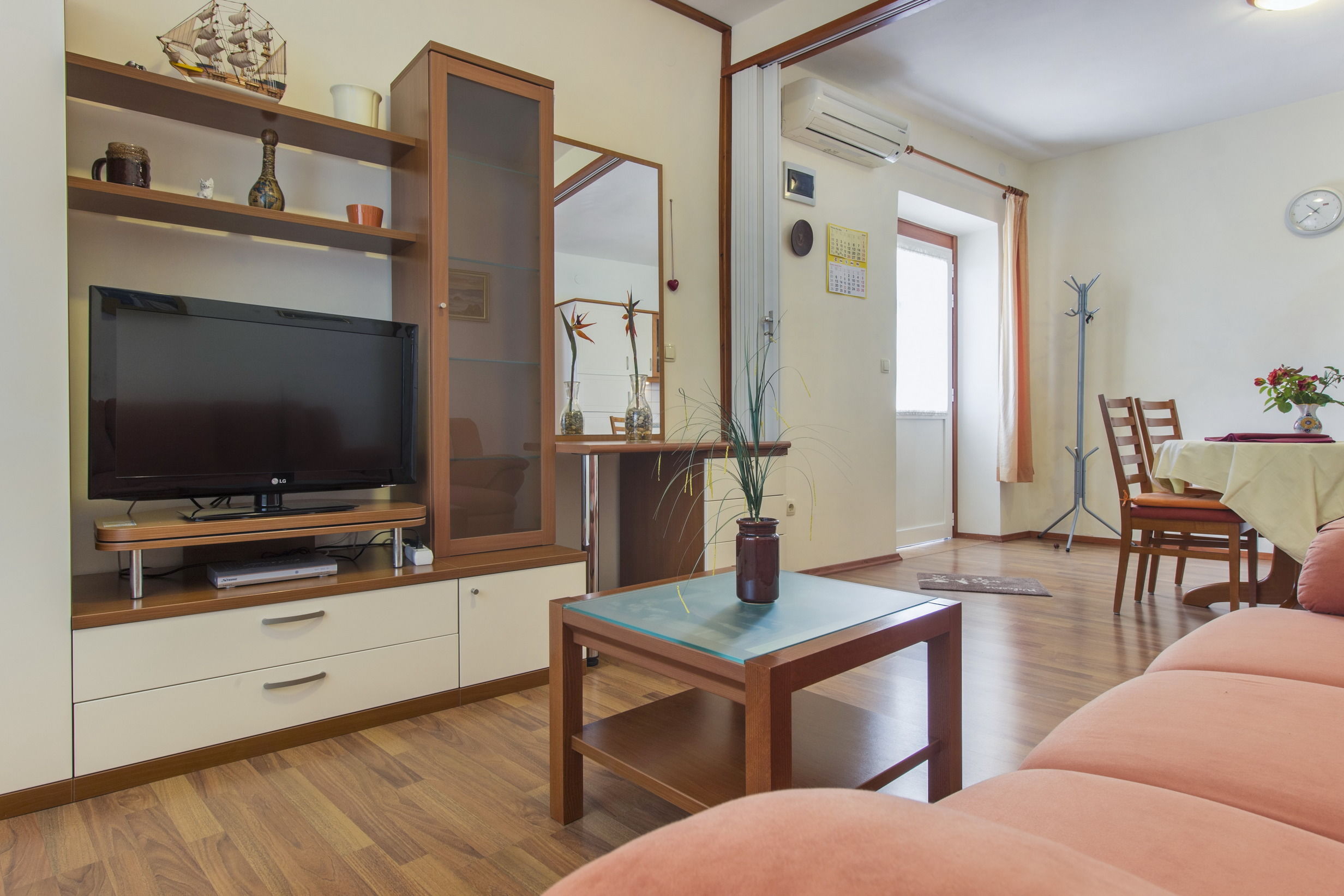 Apartments Konta City center 11161-A4
