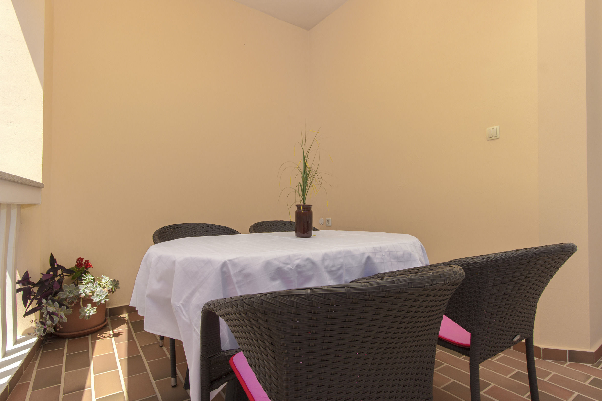 Apartments Konta City center 11161-A4
