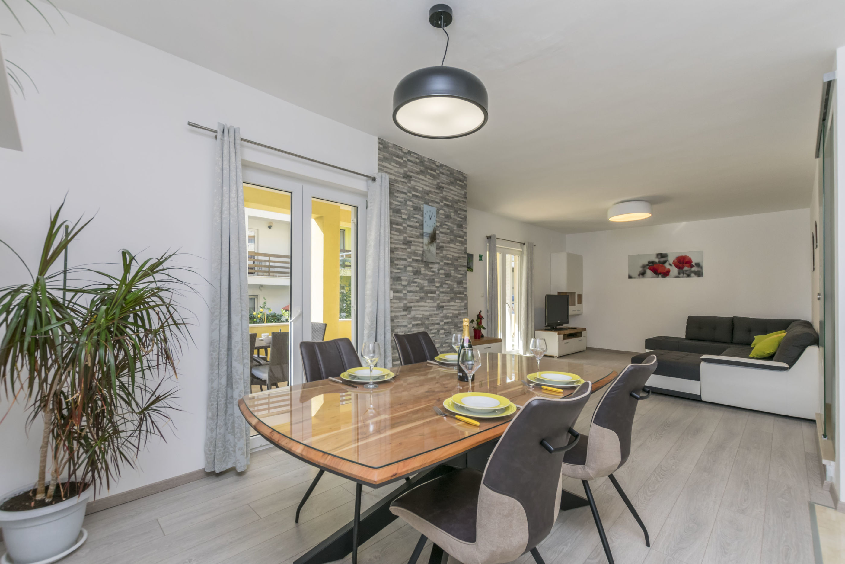 Apartment Dora 46141-A1