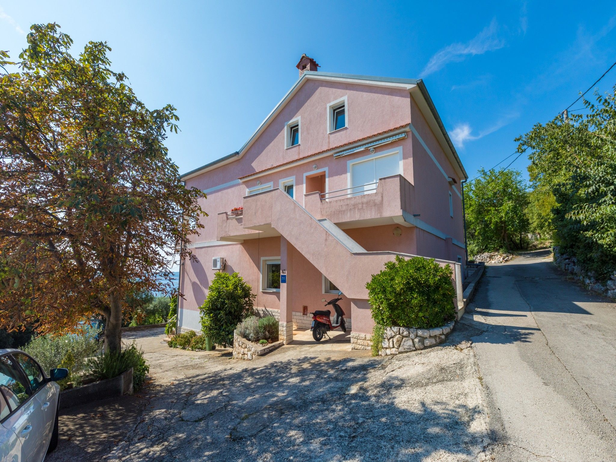 Apartments Ljiljana A1