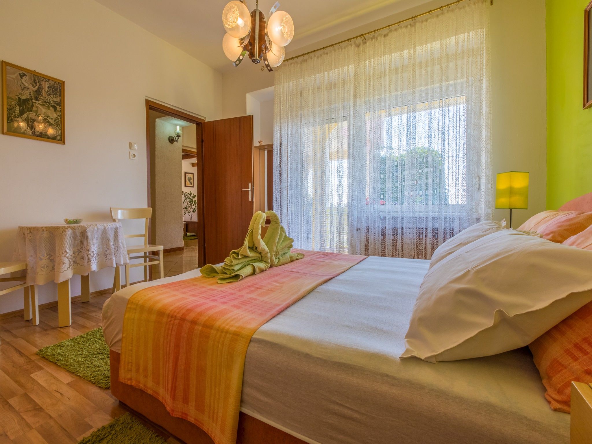 Apartments Ljiljana 62537-A1