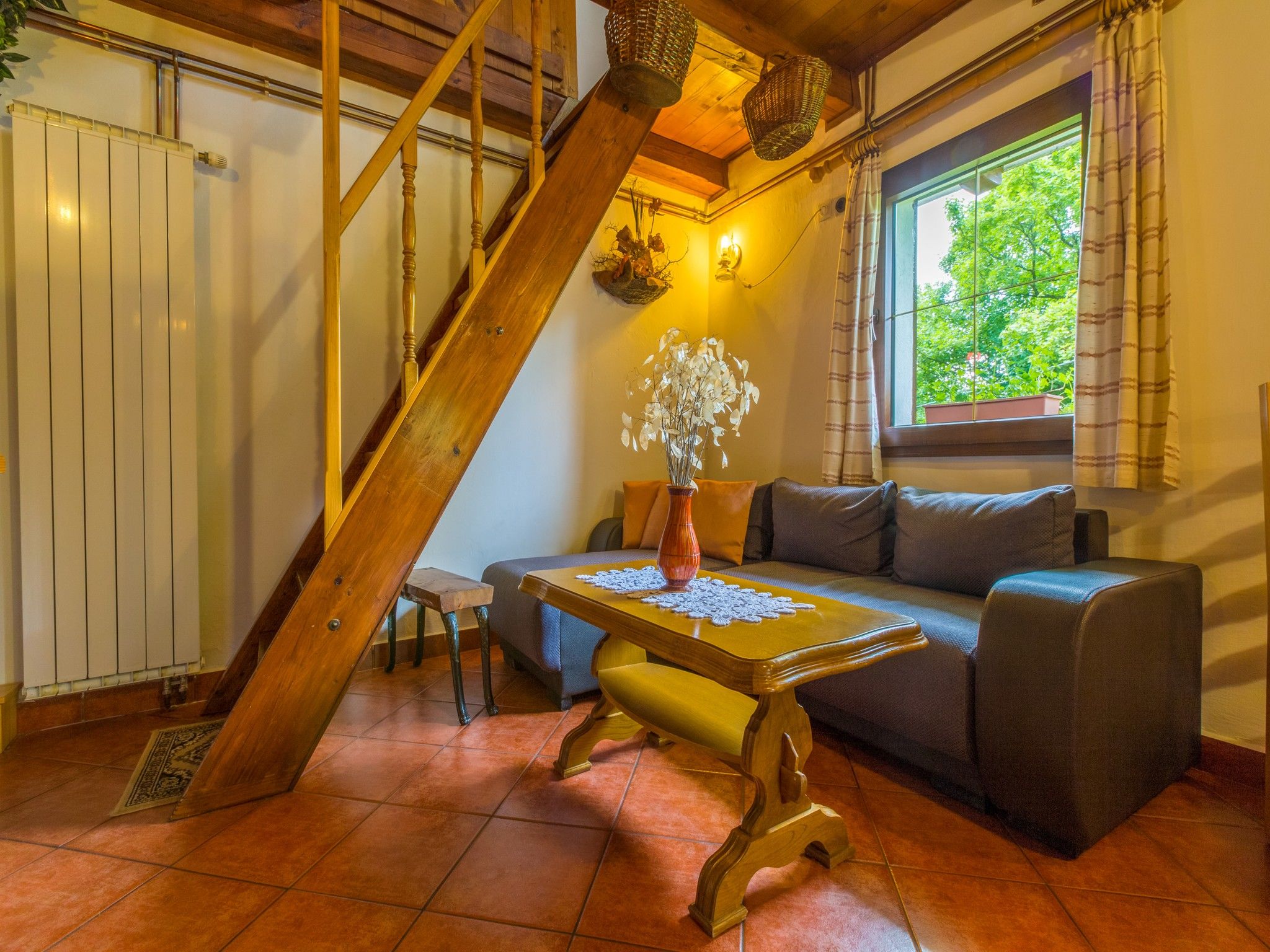 House Adrijana 62587-A1