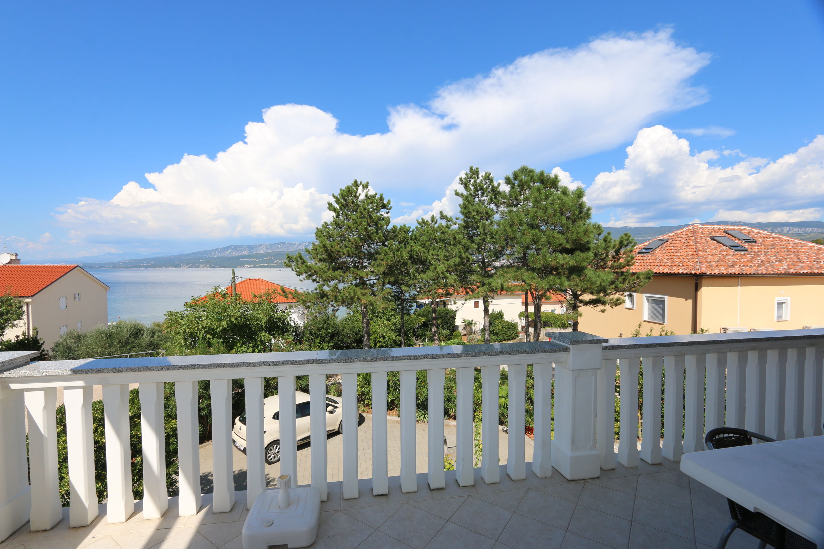 Apartments Grskovic G. Jesenovica 60242-A1