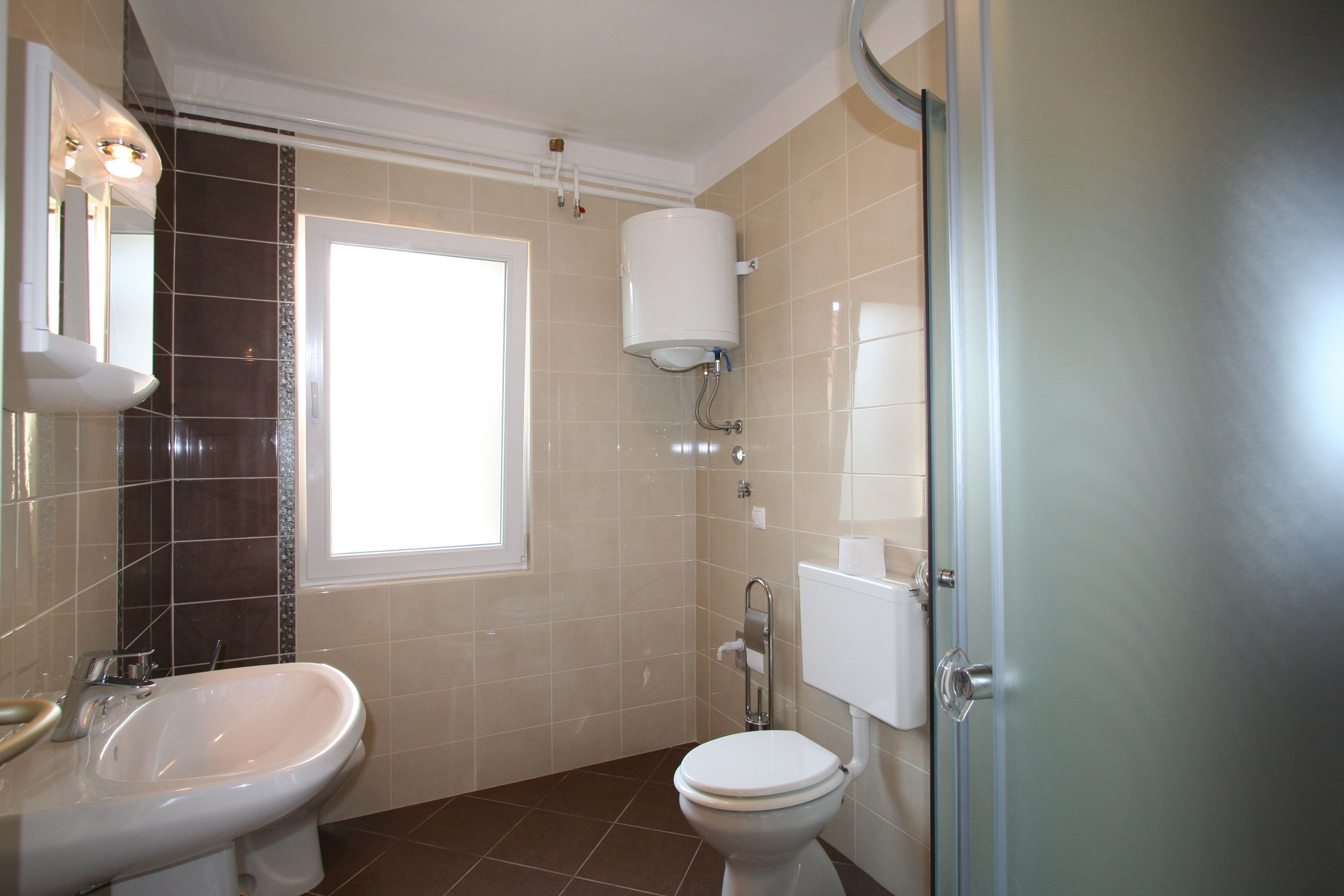 Apartments Grskovic G. Jesenovica 60242-A1