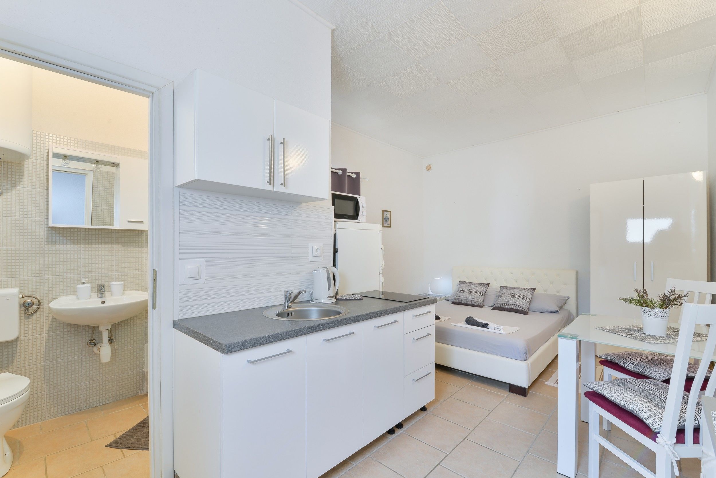 Apartment Liovic 17496-A1