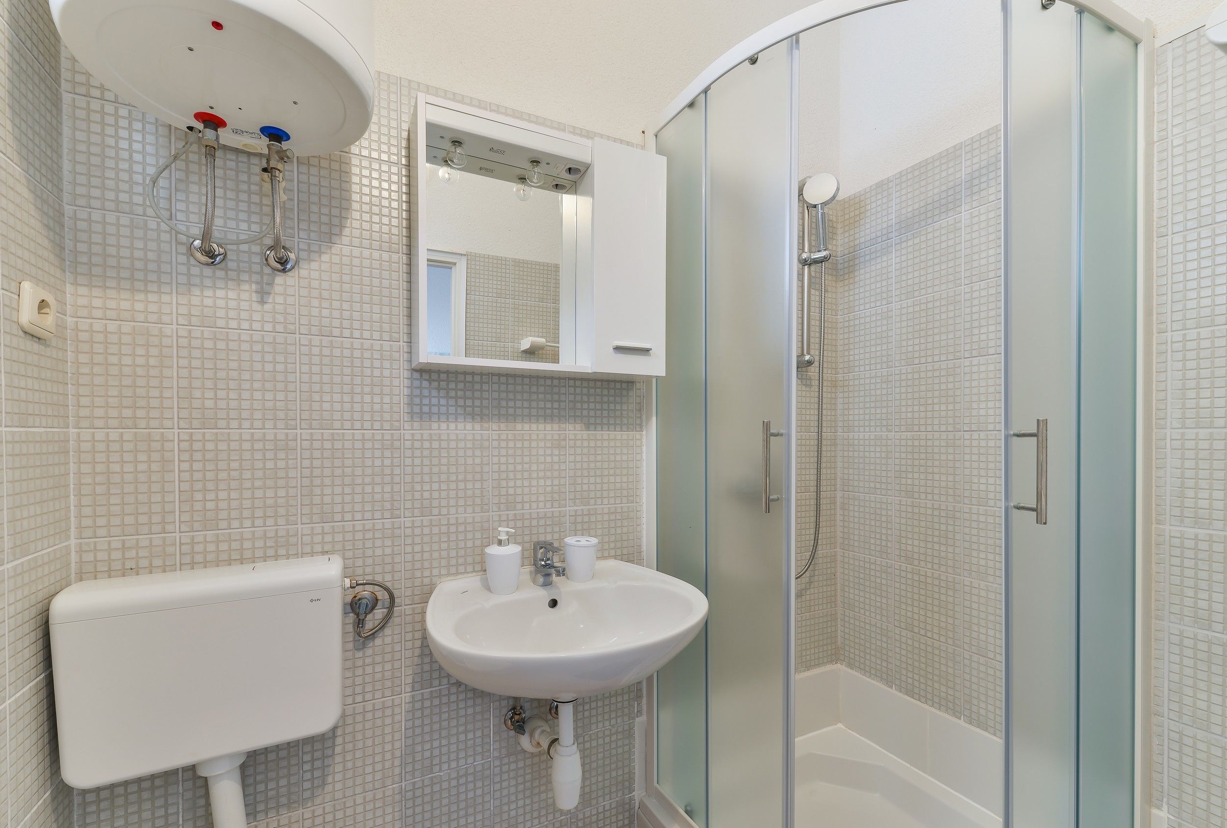 Apartment Liovic 17496-A1