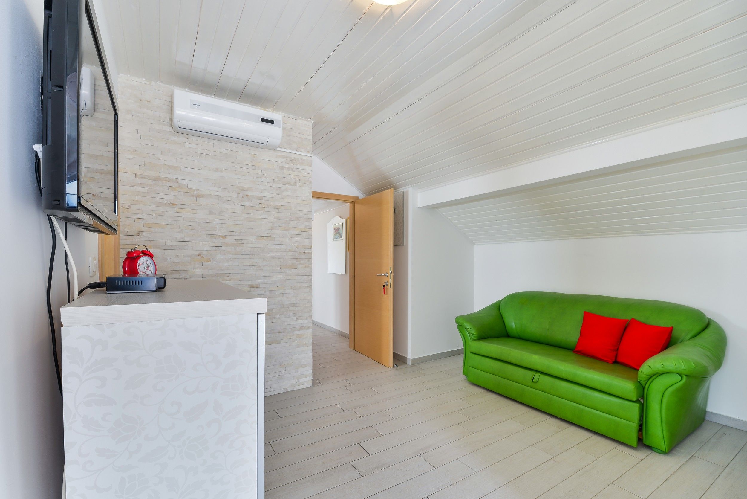 Apartment Liovic 17496-A3