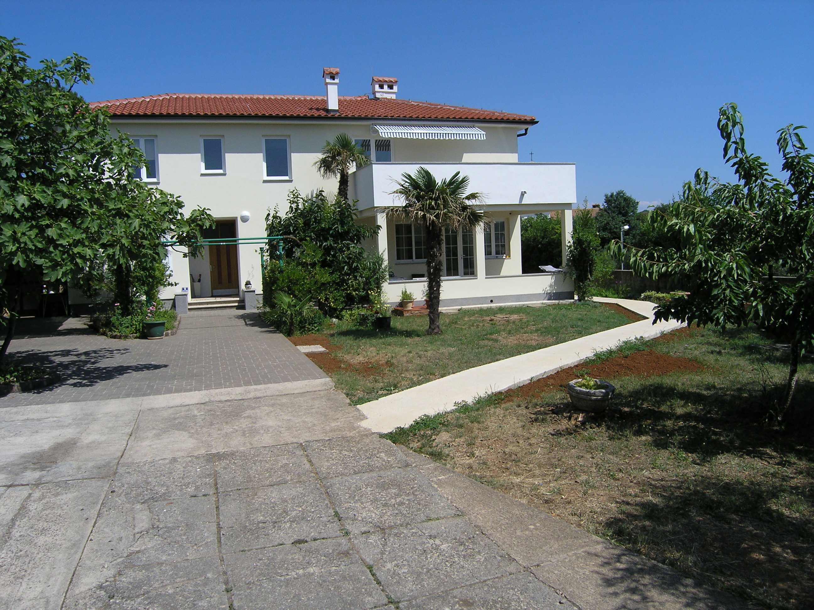 Apartments DIJANIĆ 15148-A1