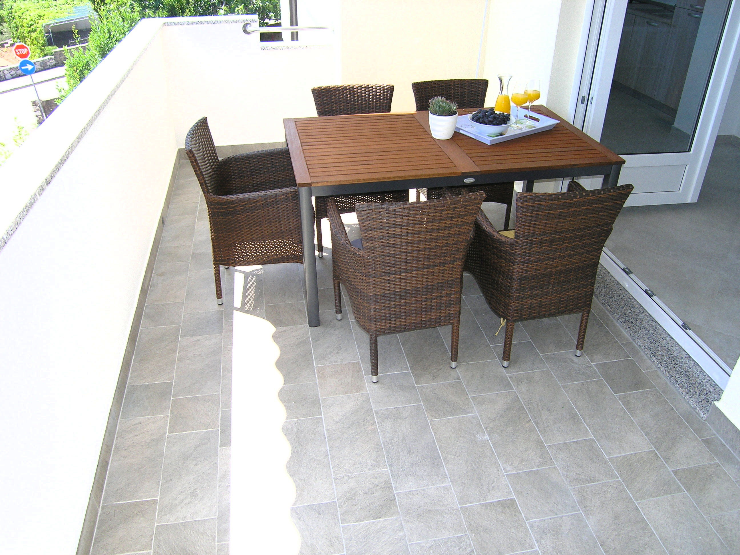 Apartments DIJANIĆ 15148-A1