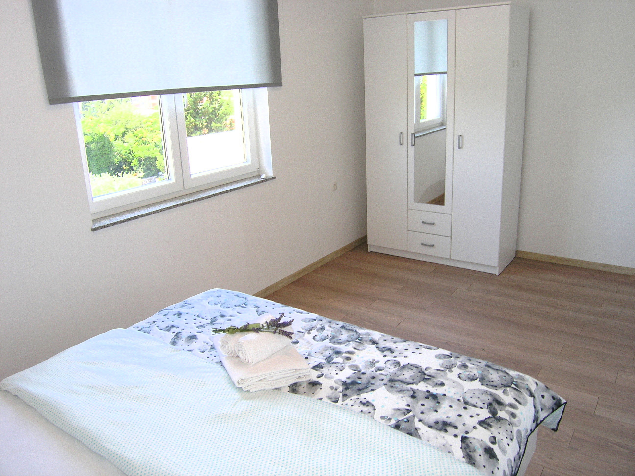 Apartments DIJANIĆ 15148-A1