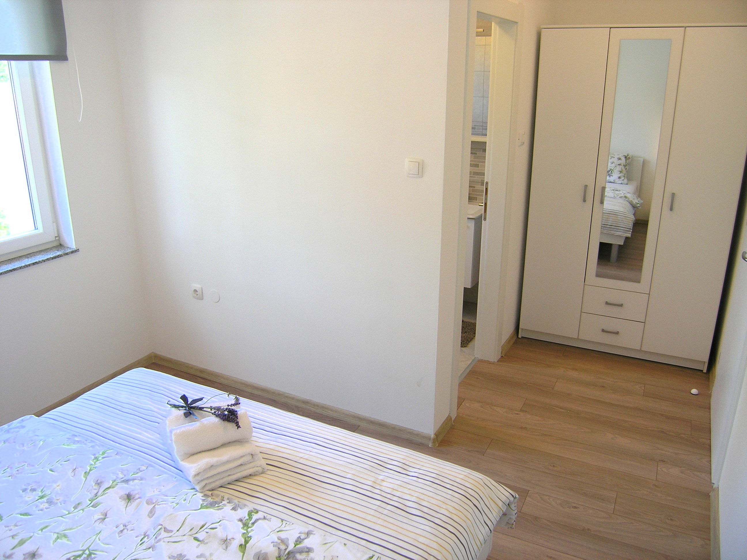 Apartments DIJANIĆ 15148-A2