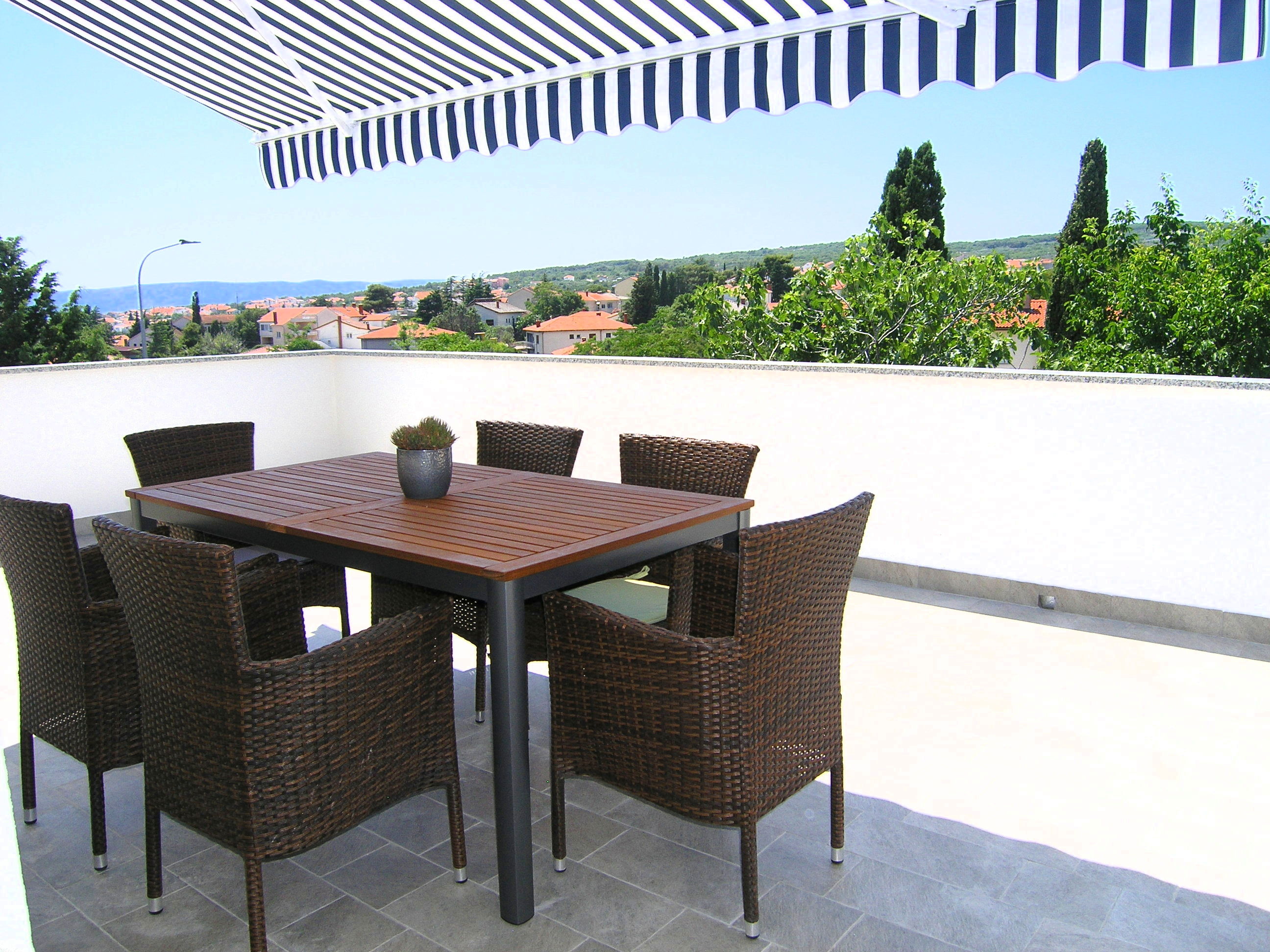 Apartments DIJANIĆ 15148-A2
