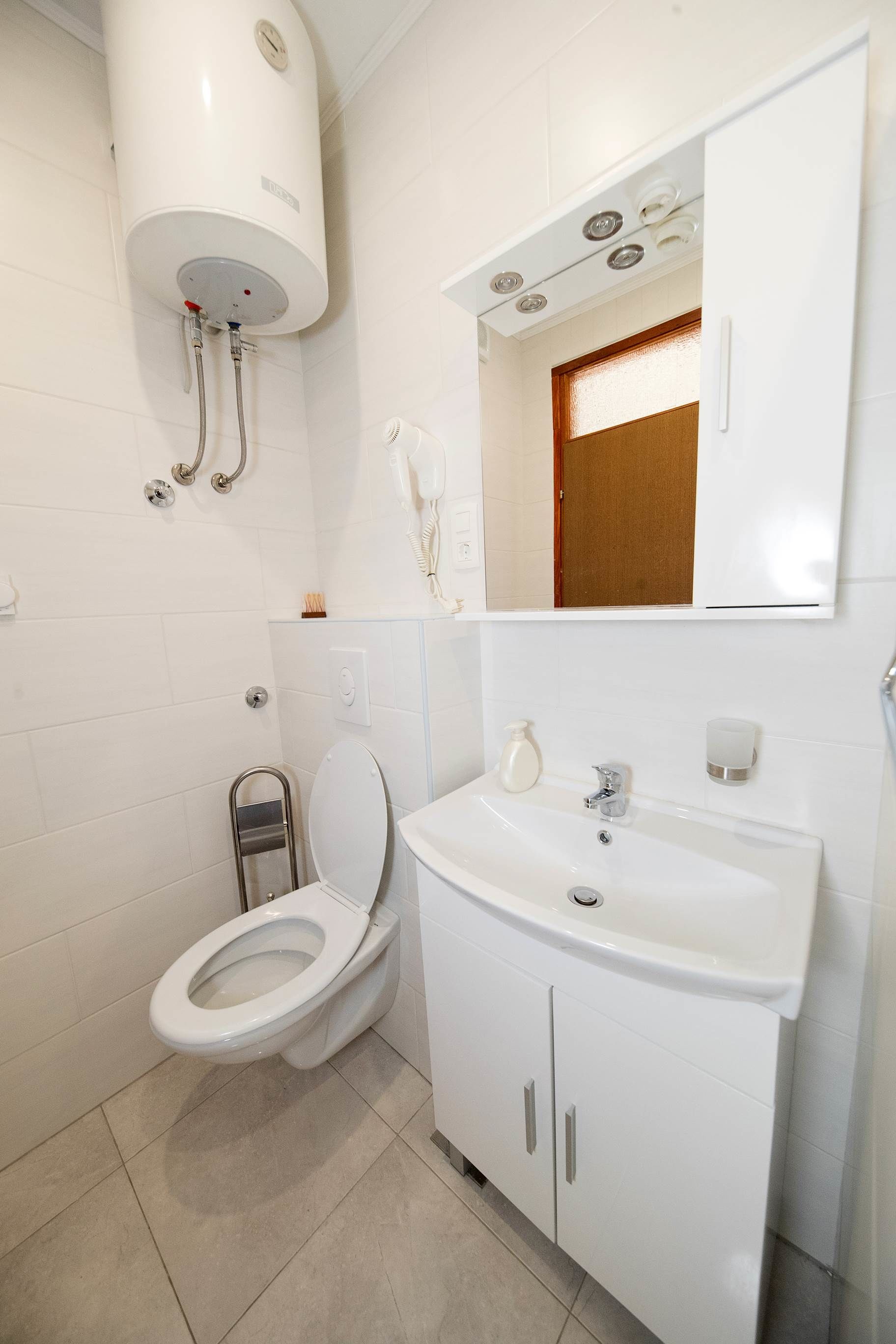 Apartments Grozdana 60181-A4