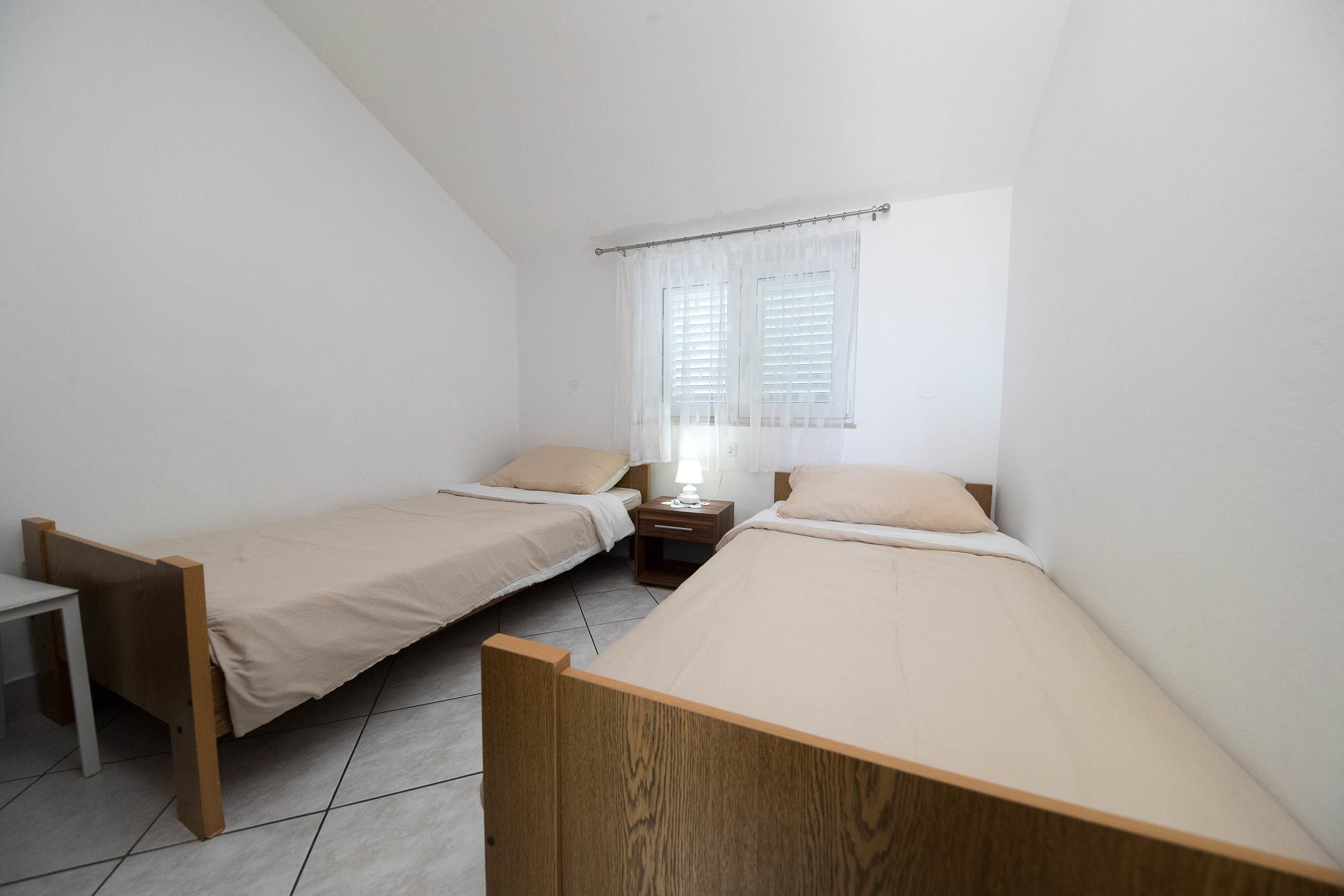 Apartments Grozdana 60181-A4
