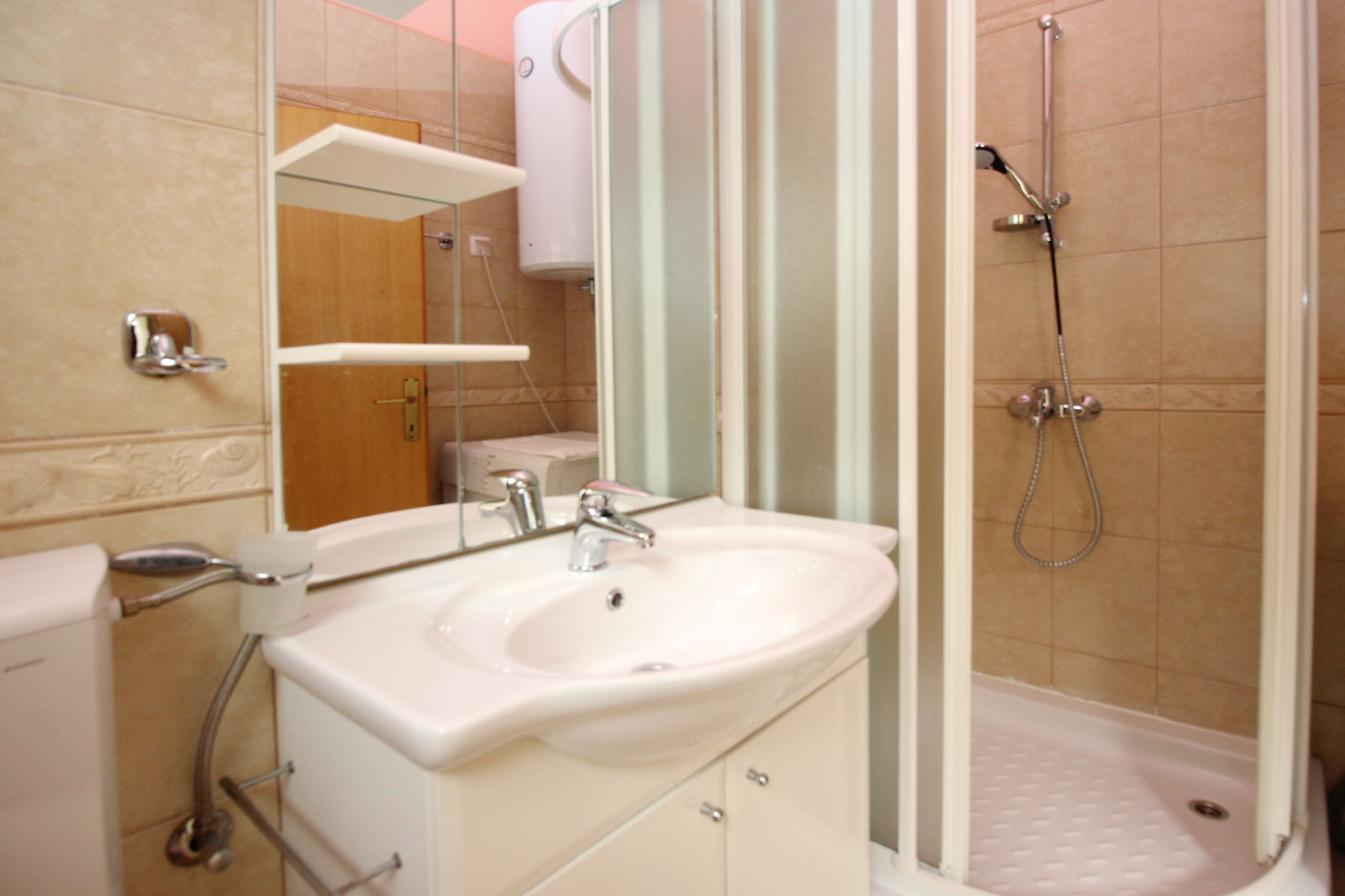 Apartments Zarok 69411-A12