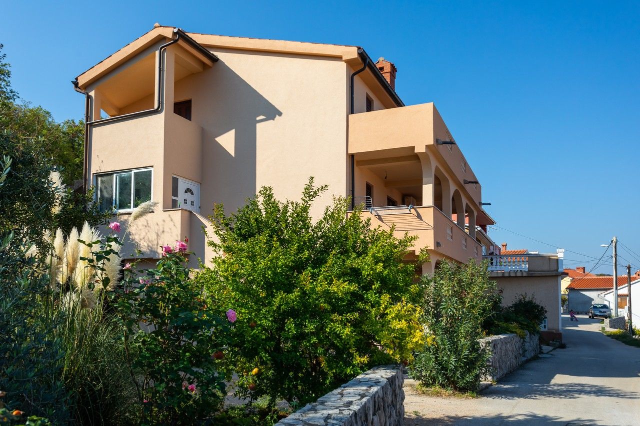 Apartment Marinka 63961-A1