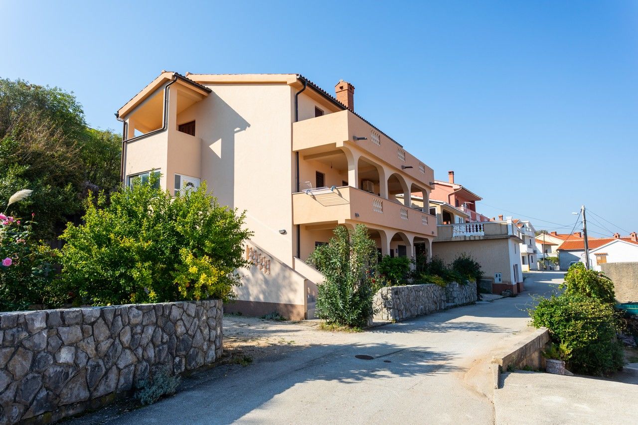 Apartment Marinka 63961-A1