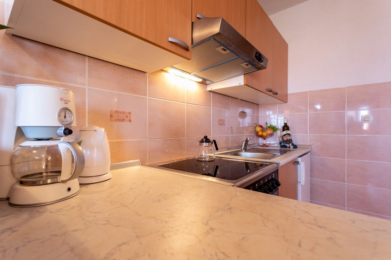 Apartment Marinka 63961-A1