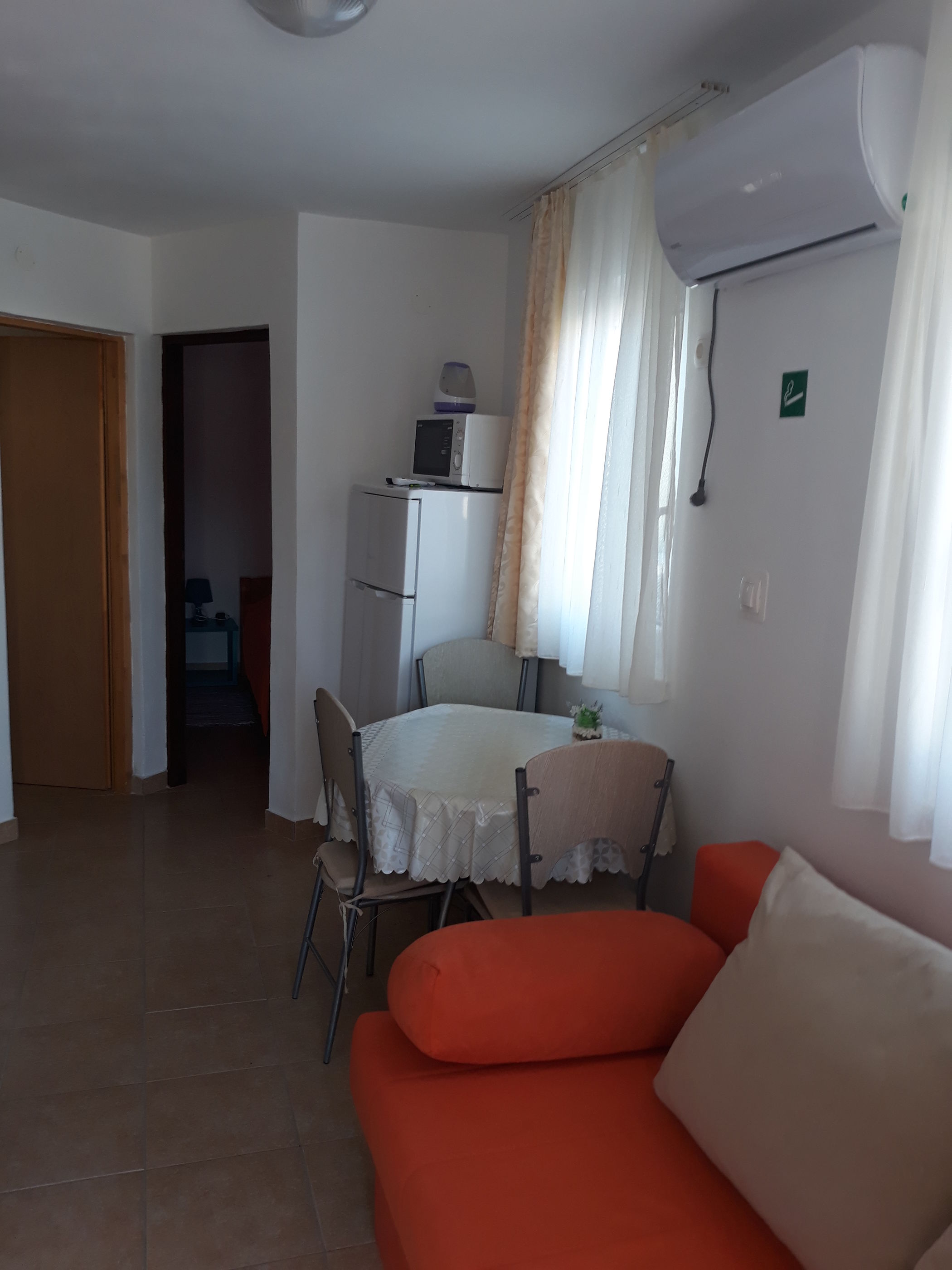 Apartments Kardaš 21751-A2