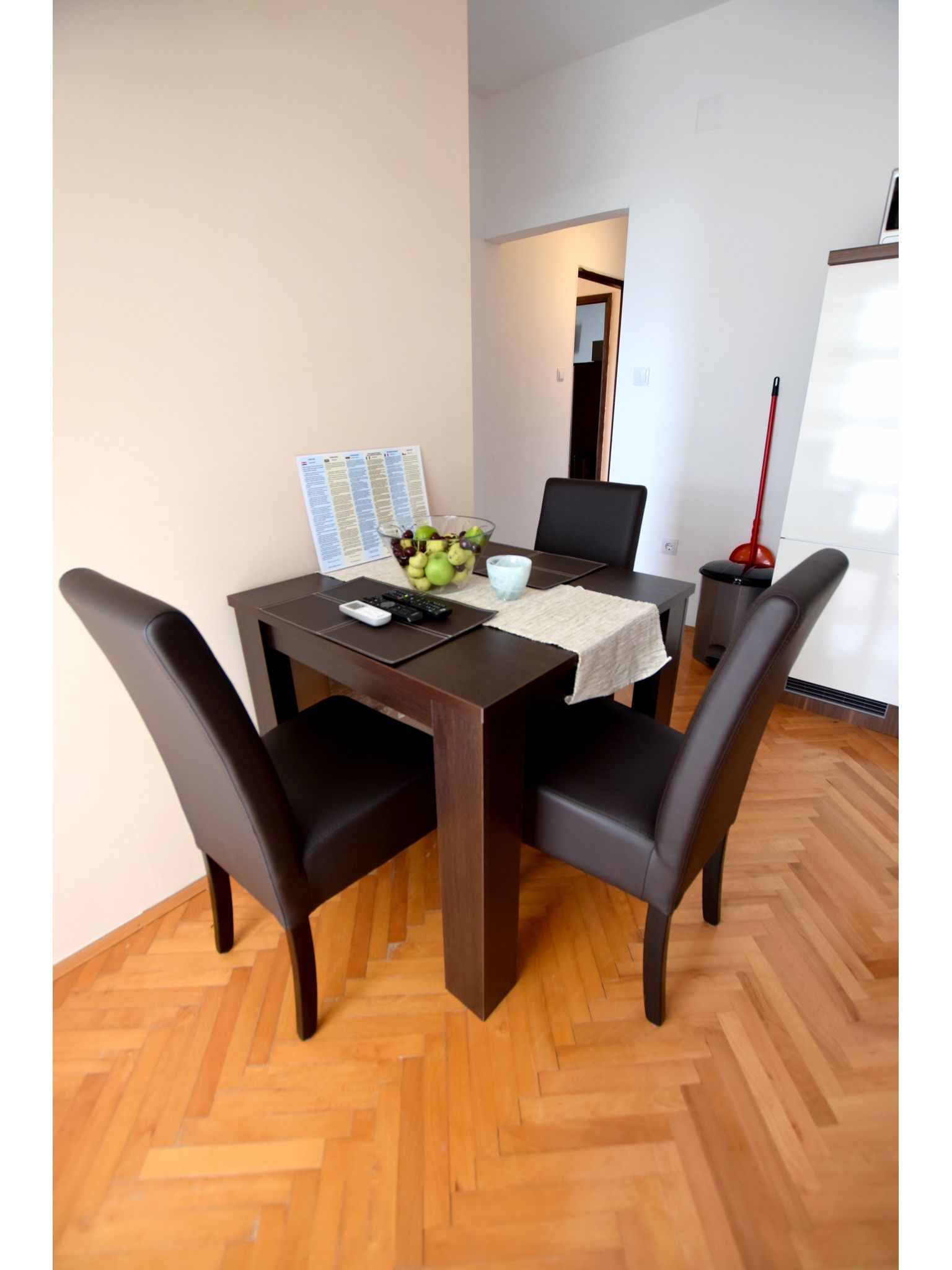 Apartments LA ROOM 40341-A2