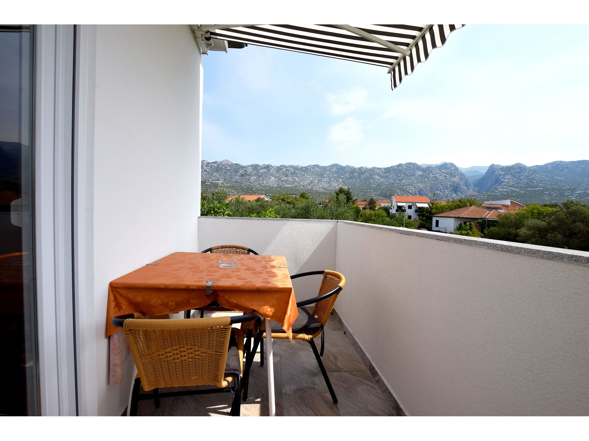 Apartments LA ROOM 40341-A2