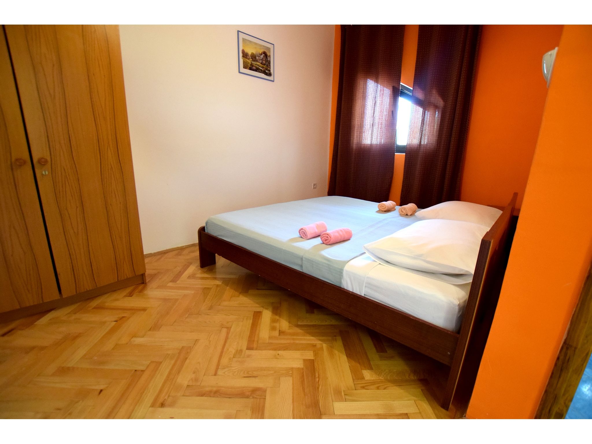 Apartments LA ROOM 40341-A4