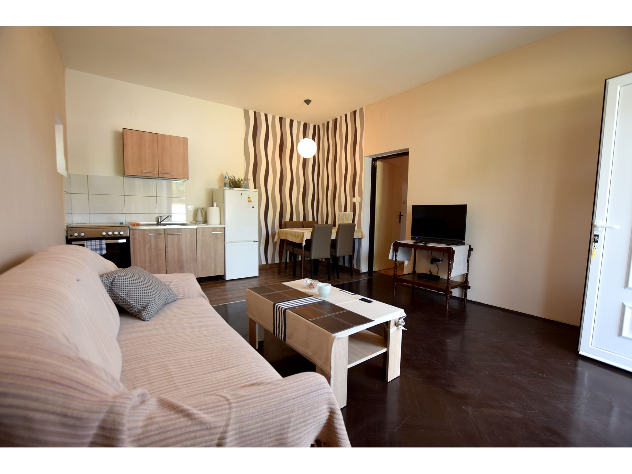 Apartments LA ROOM 40341-A4