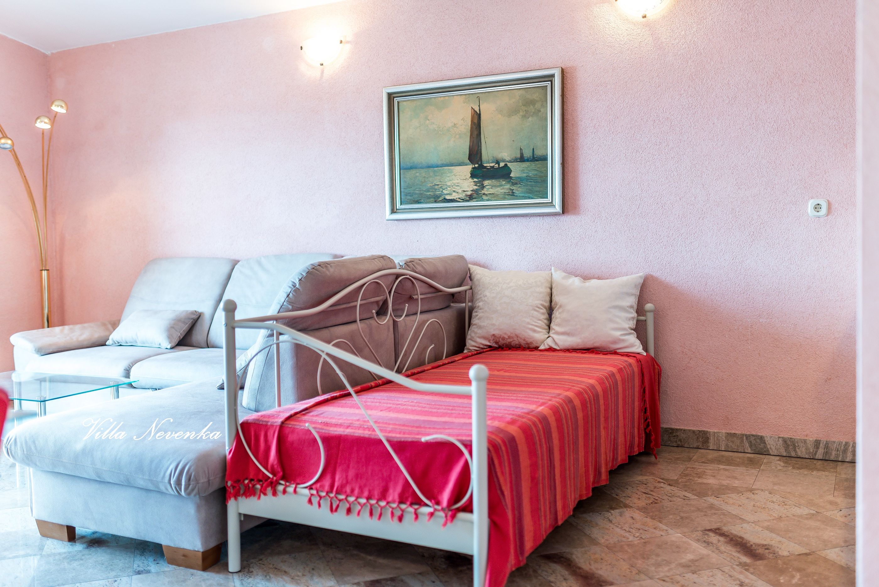 Apartments Babić 18401-A1