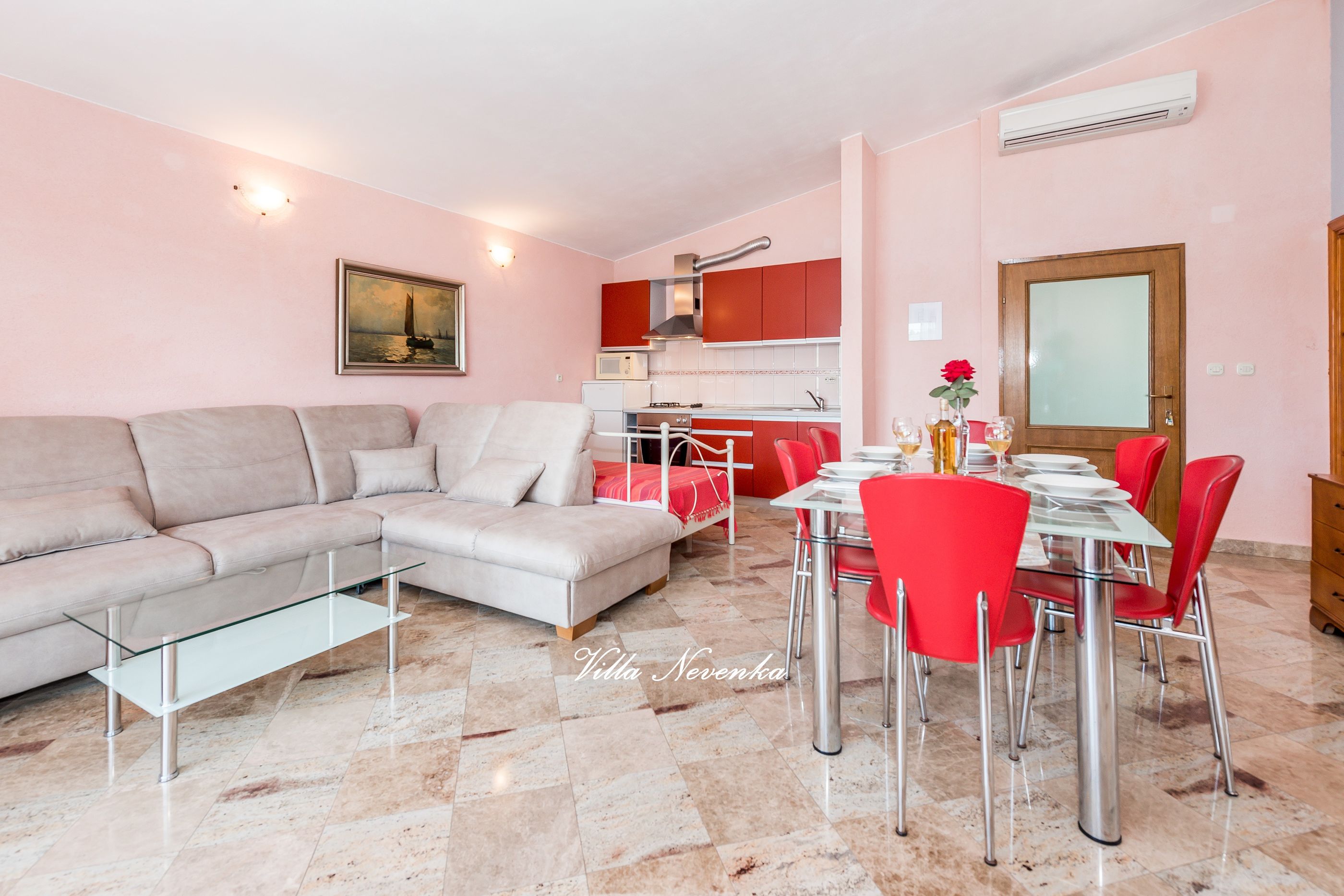 Apartments Babić 18401-A1