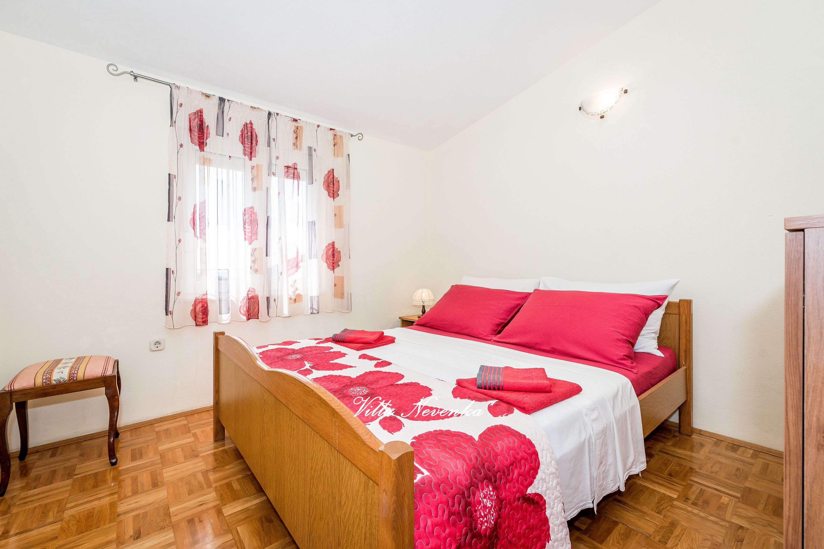 Apartments Babić 18401-A1